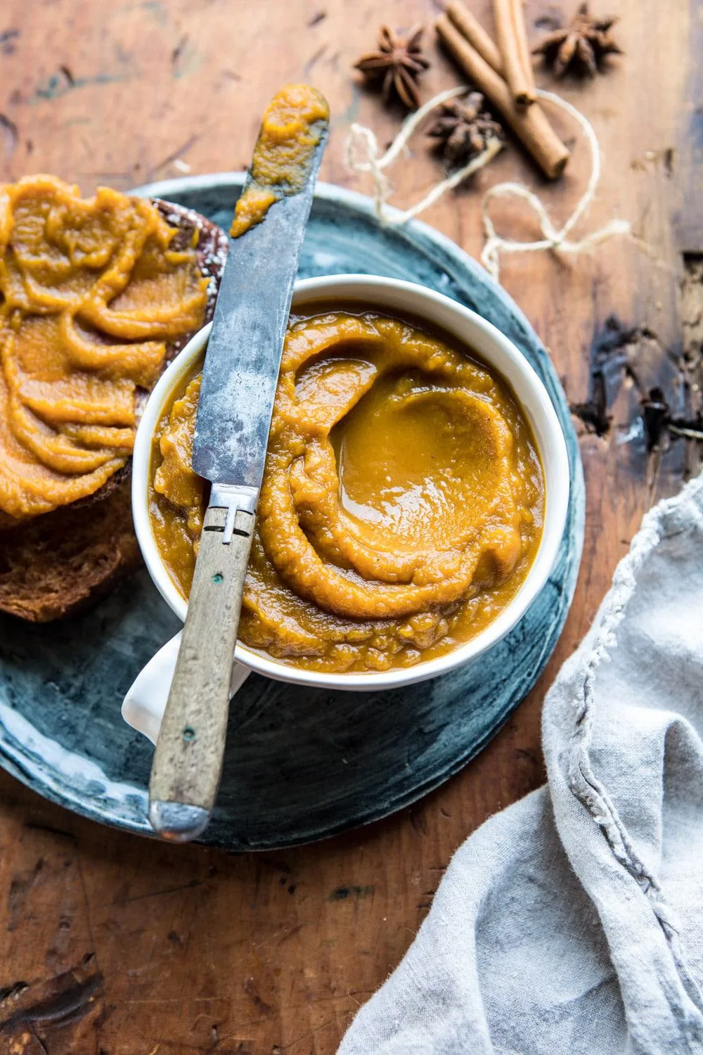 6-ingredient-spiced-pumpkin-butter