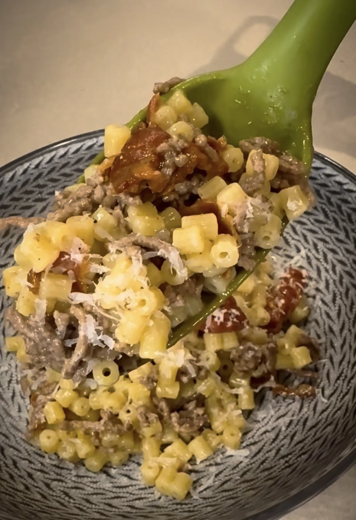 one-pan-bacon-and-beef-pasta