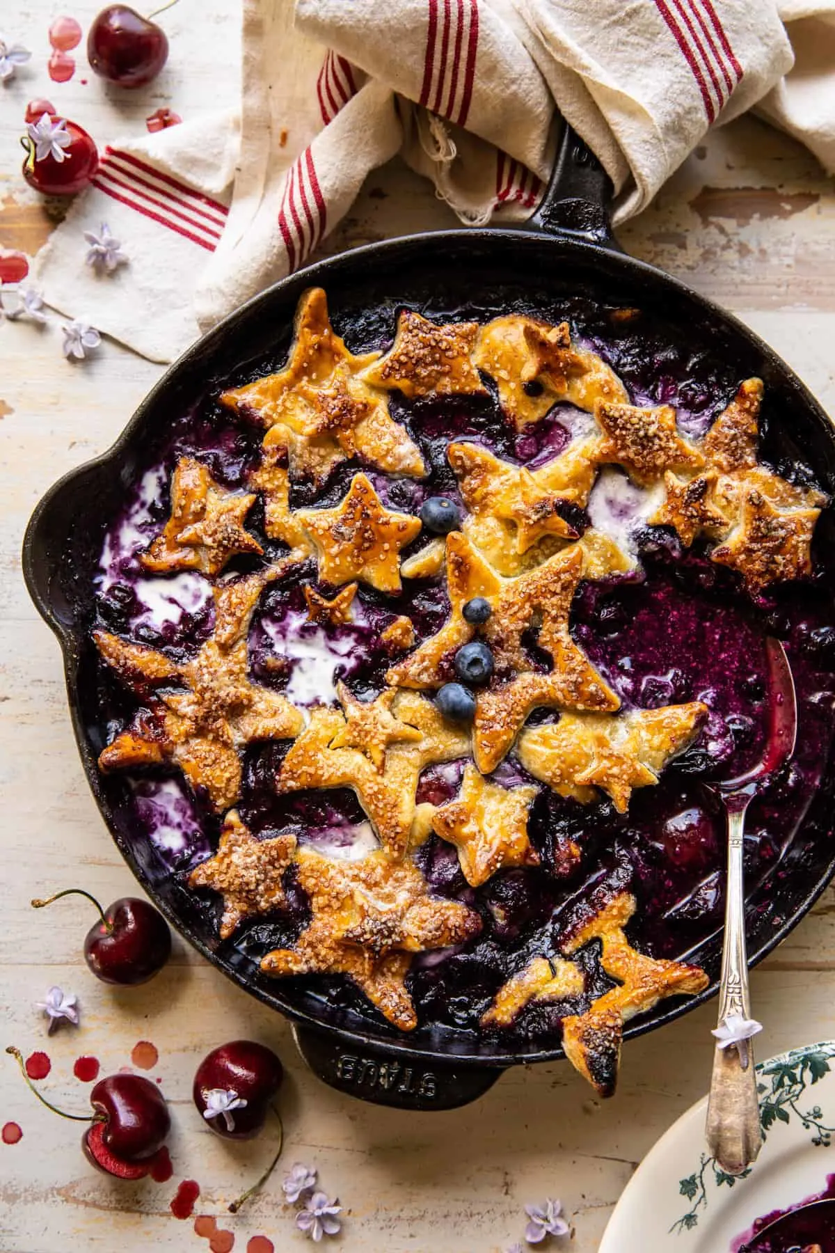 skillet-blueberry-bourbon-pandowdy.