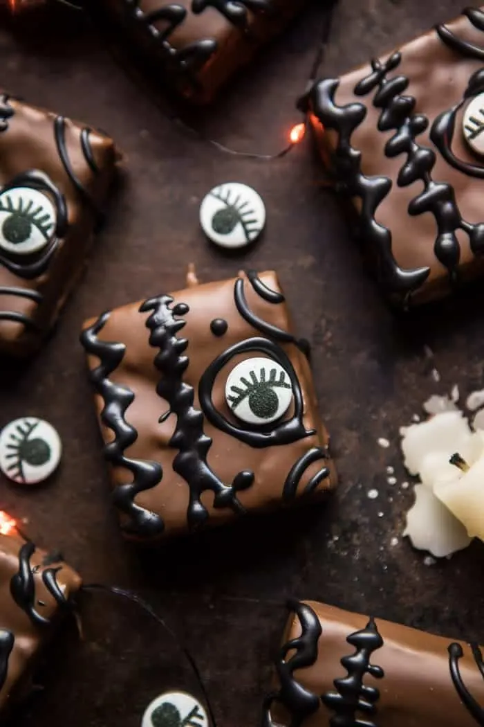 hocus-pocus-spellbook-brownies