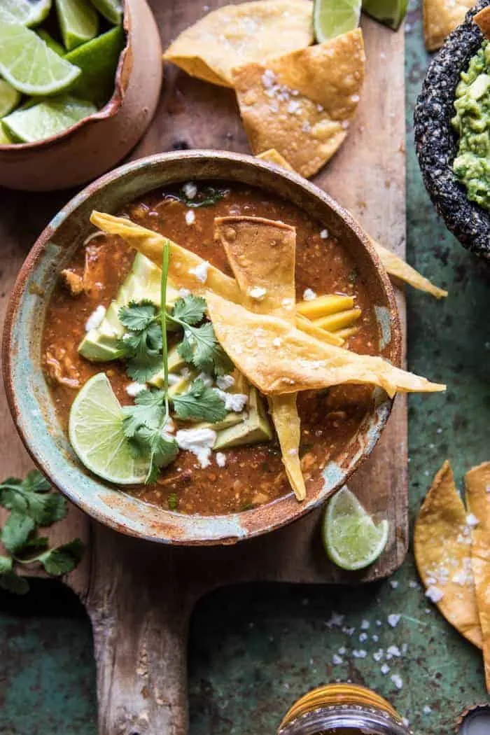 slow-cooker-chipotle-chicken-tamale-chili