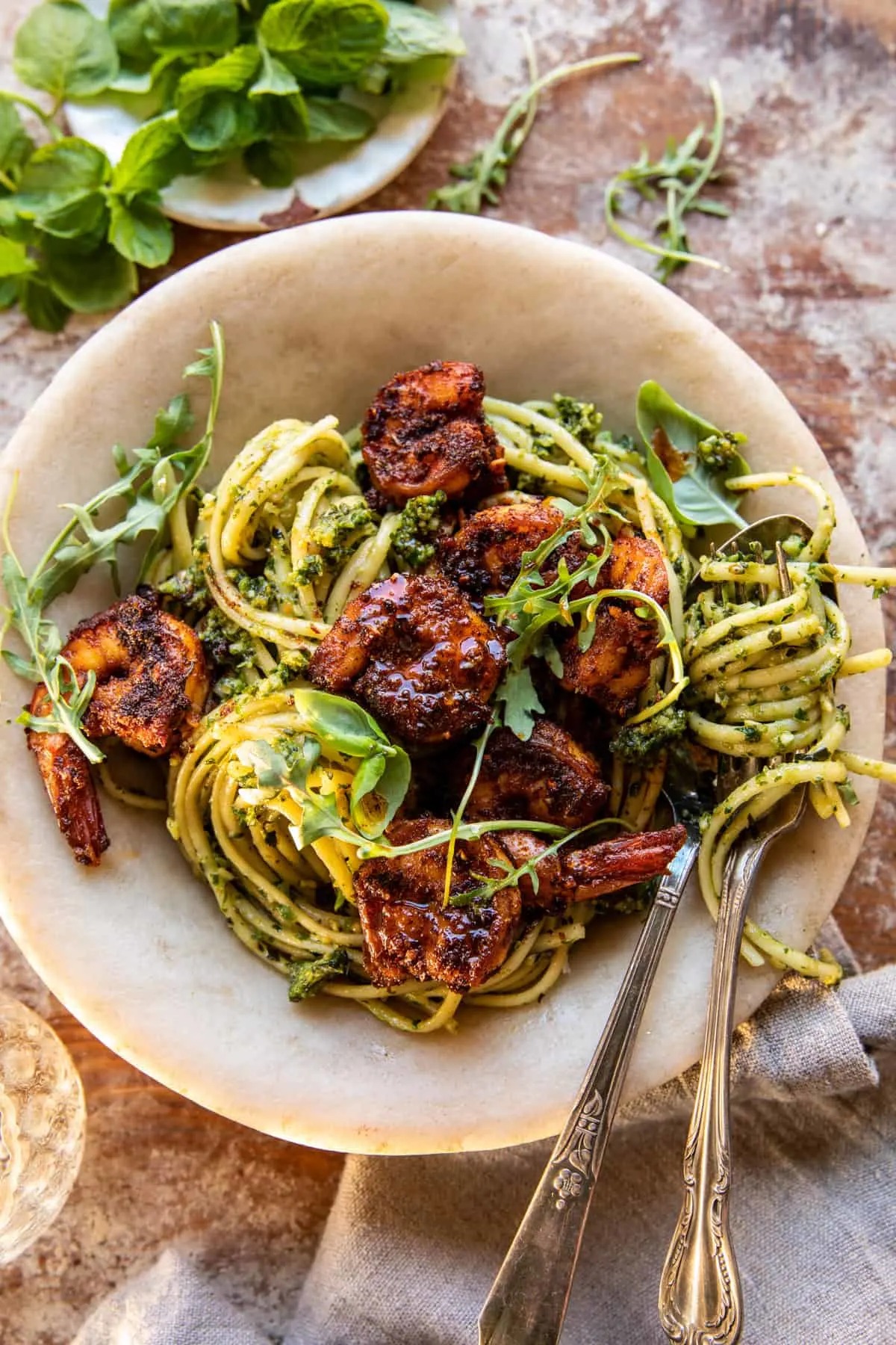 cajun-garlic-butter-shrimp-with-creamy-pesto-pasta
