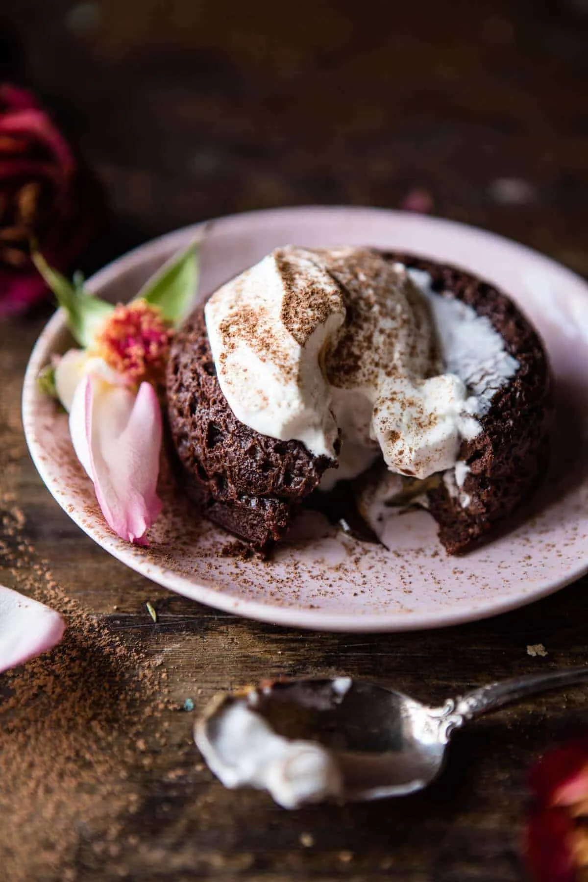 single-girls-wholesome-molten-chocolate-cake