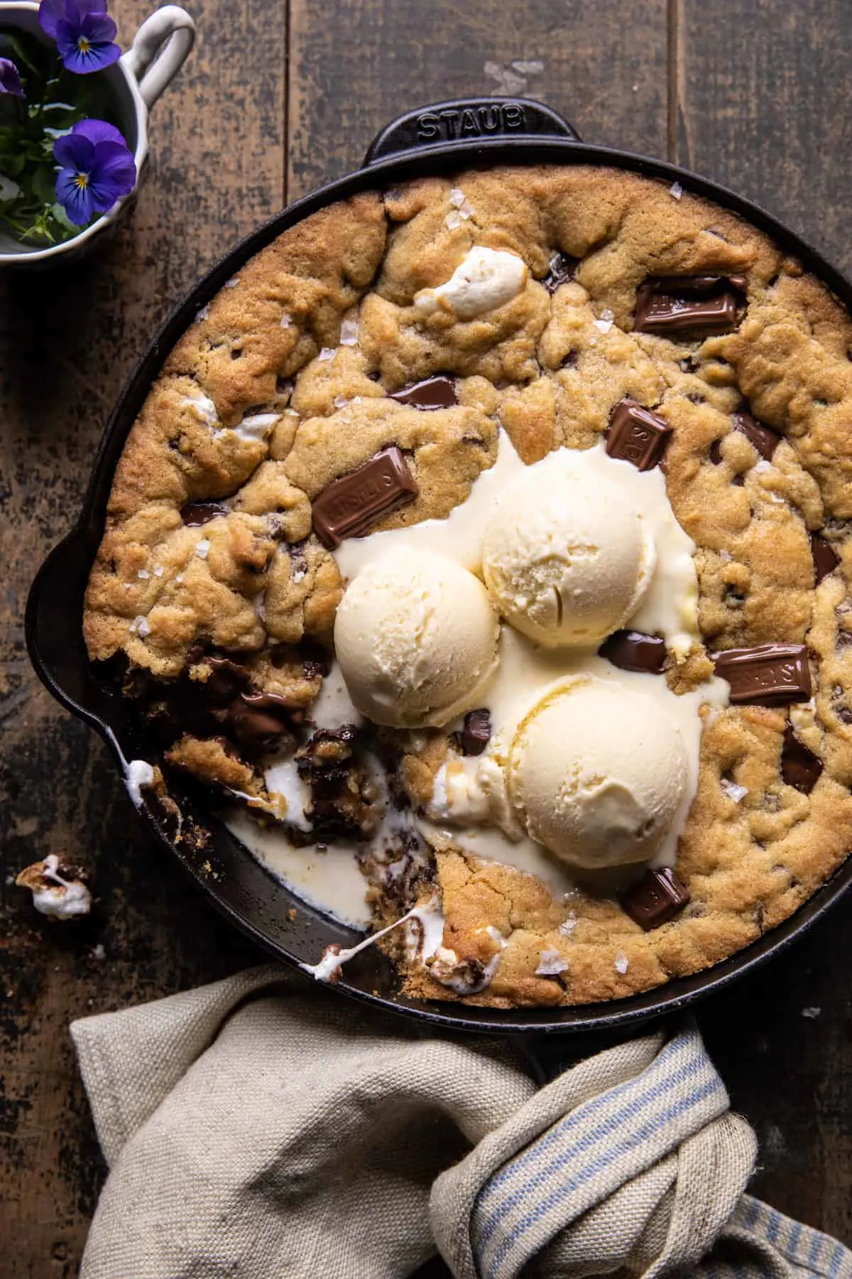 giant-s'mores-stuffed-chocolate-chip-skillet-cookie