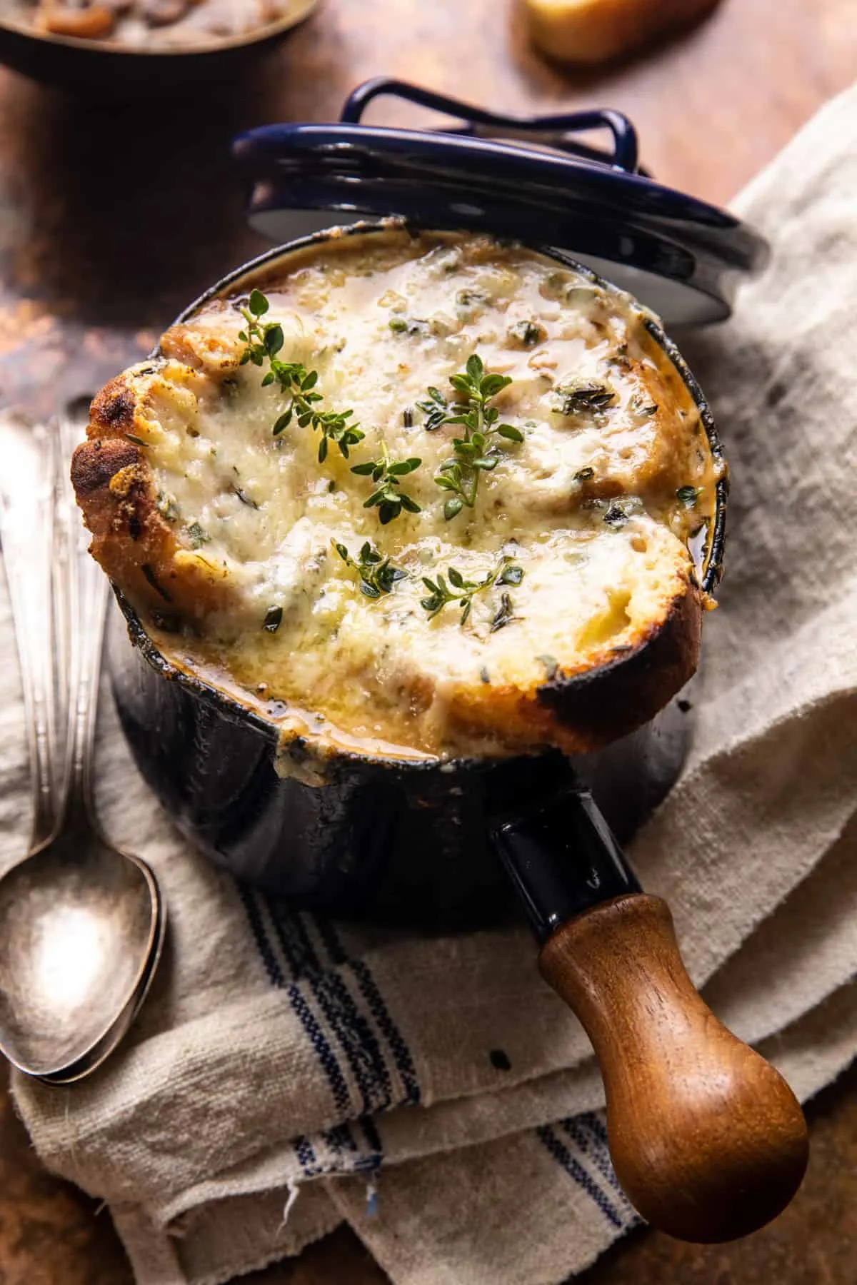 creamy-french-onion-and-mushroom-soup.