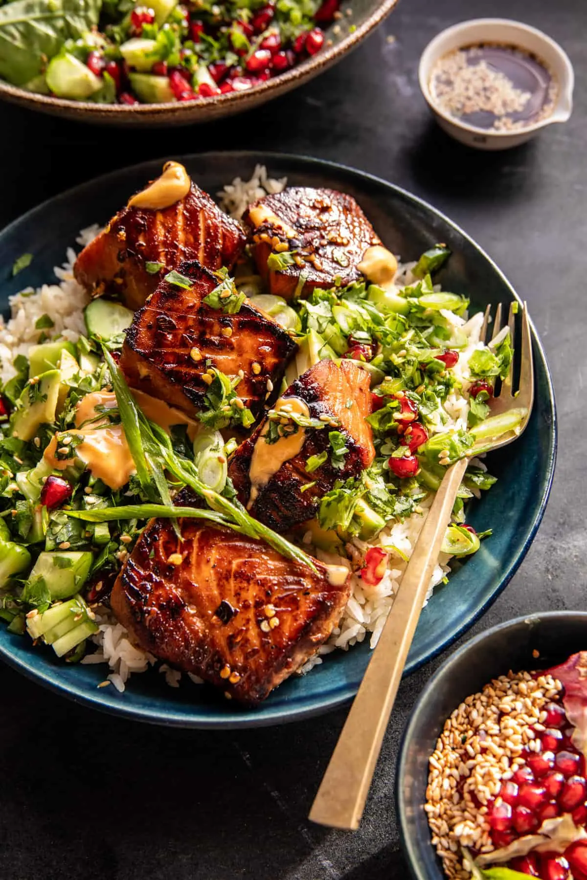 spicy-ginger-caramelized-salmon-bowl