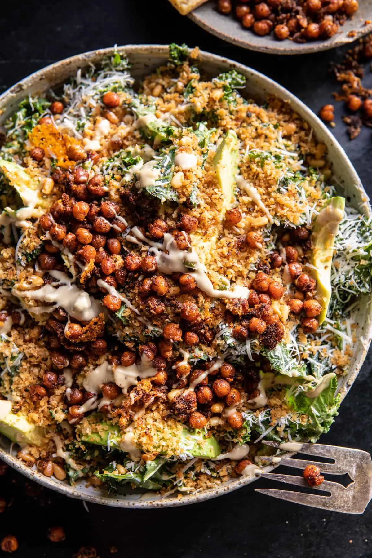 parmesan-tahini-kale-salad-with-breadcrumbs-and-crunchy-chickpeas