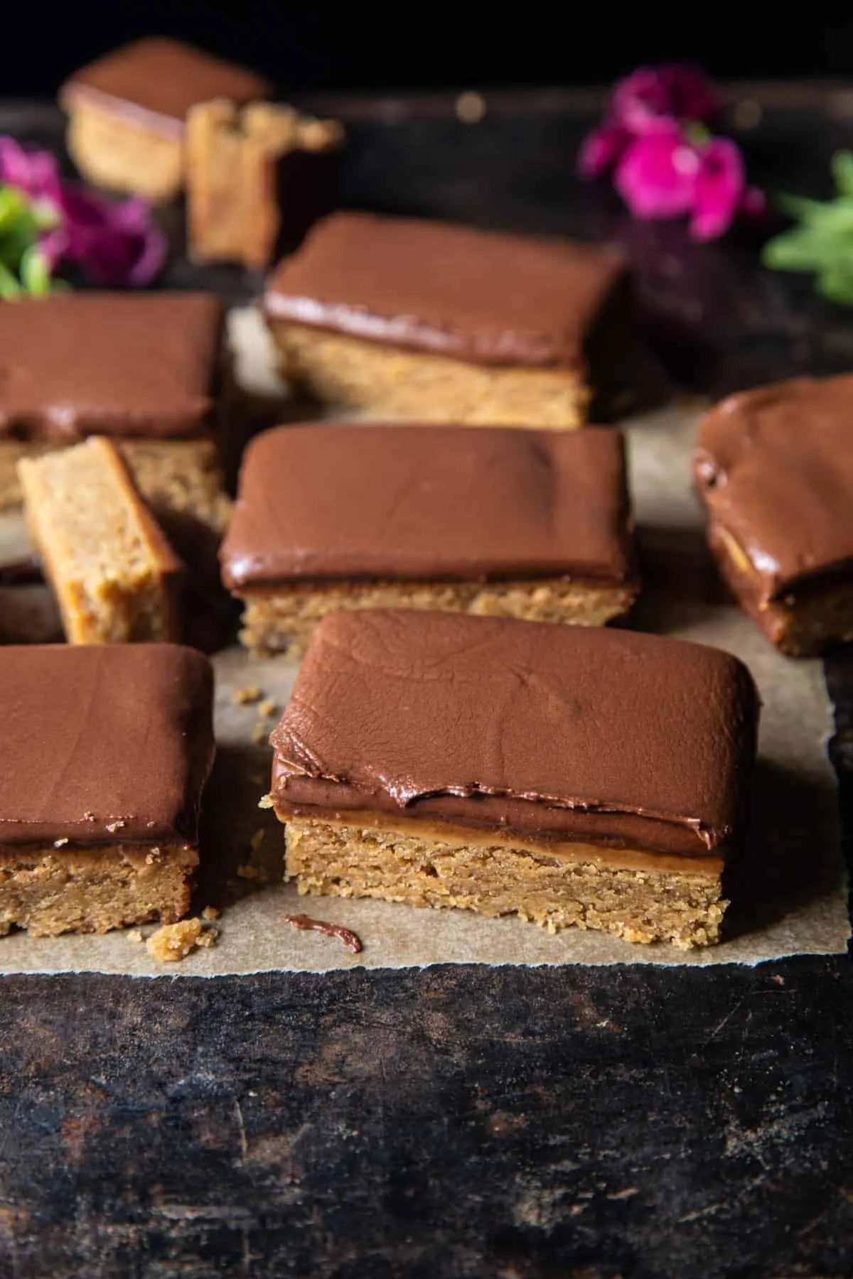 lunchroom-chocolate-peanut-butter-bars.