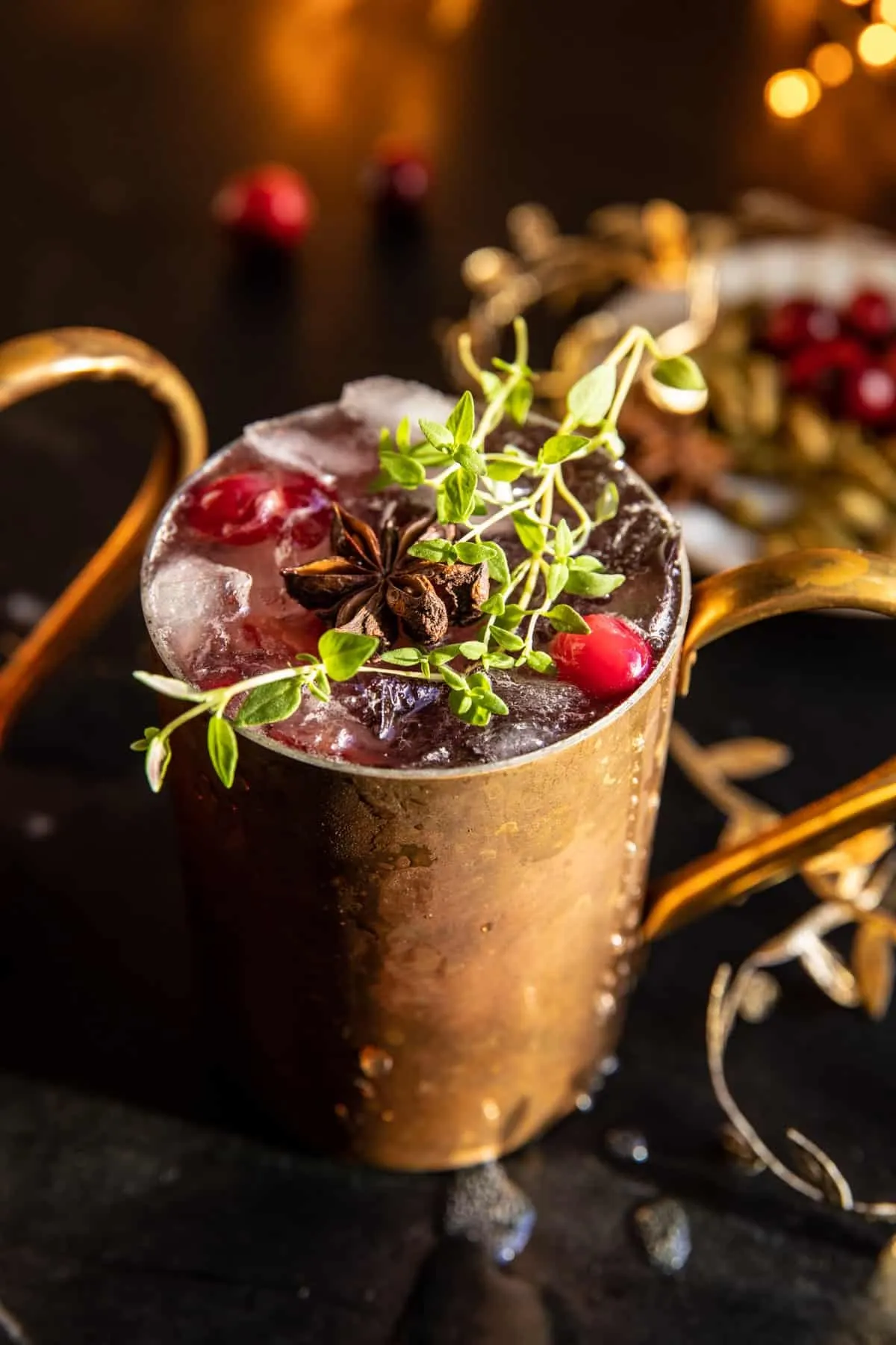 spiced-cranberry-thyme-moscow-mule