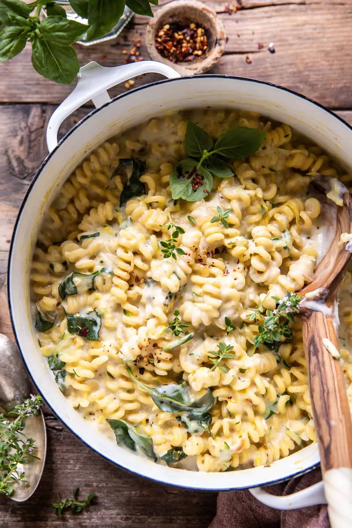 one-pot-lemon-butter-ricotta-and-zucchini-pasta