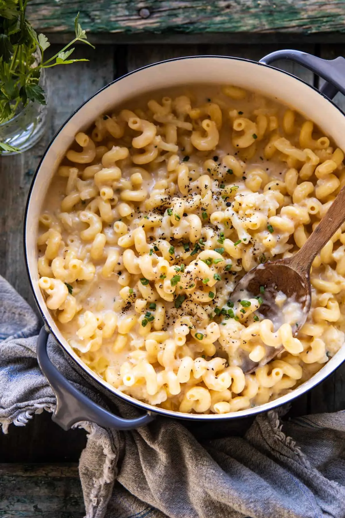 one-pot-creamy-cauliflower-mac-and-cheese