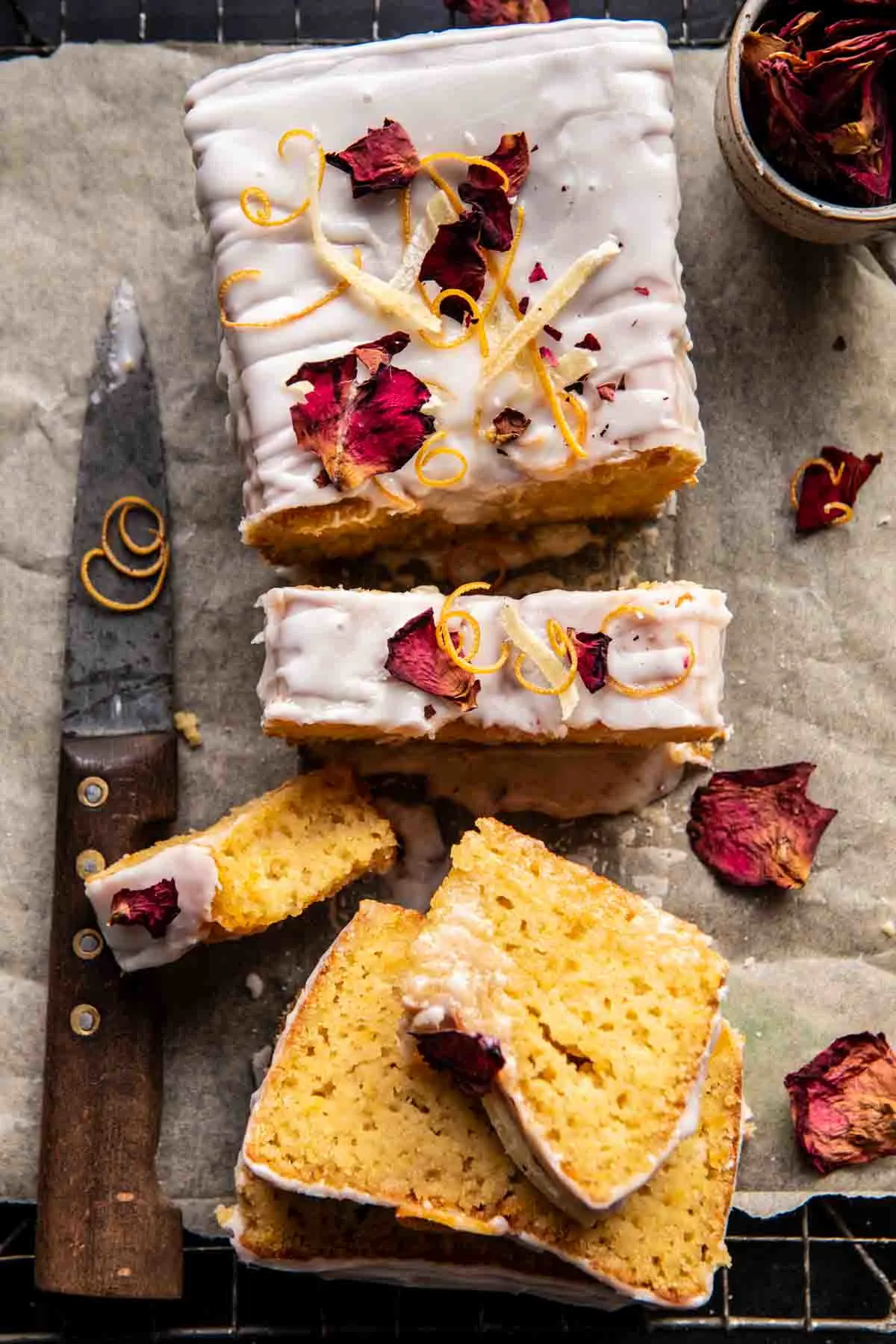 iced-grapefruit-yogurt-cake