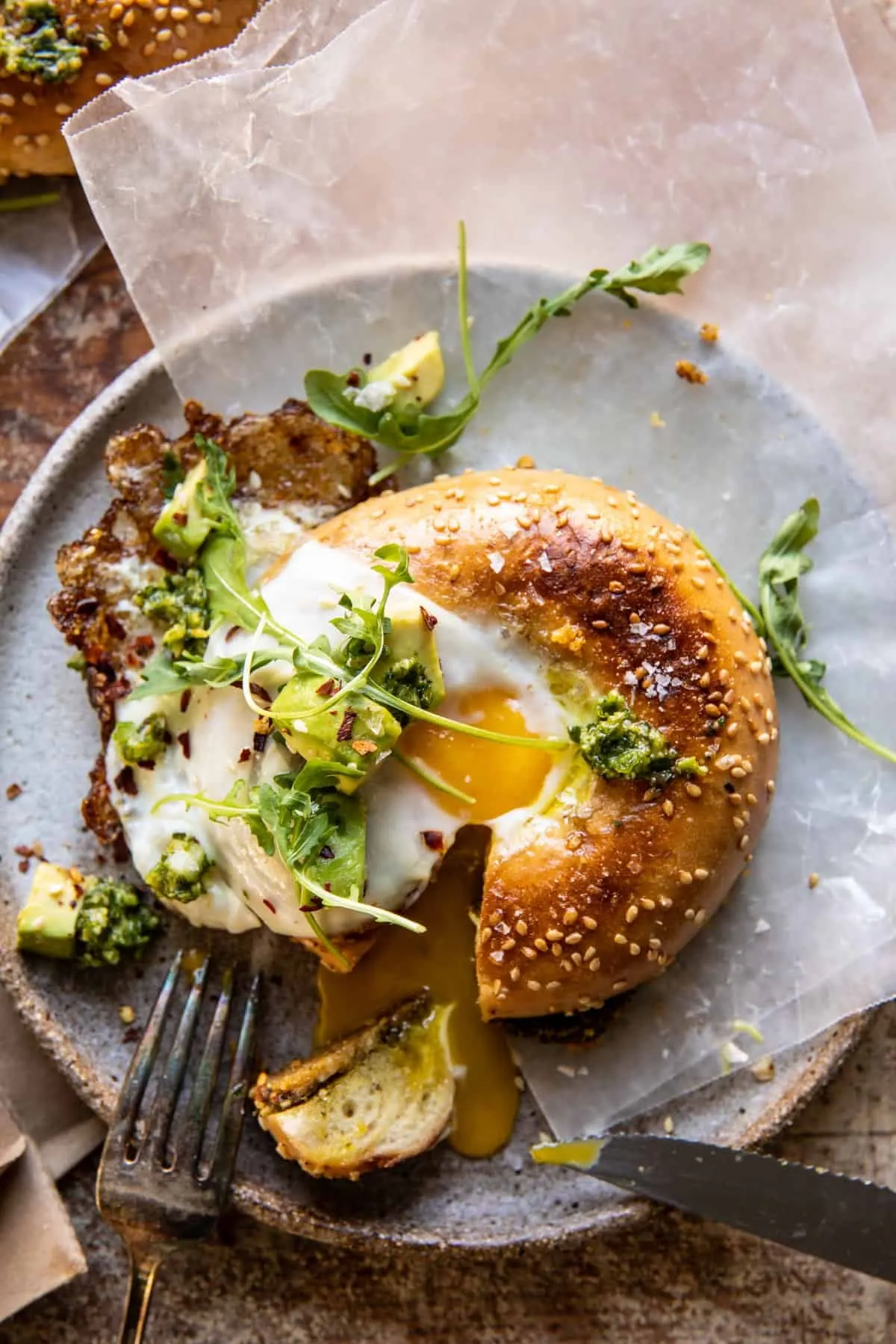 crispy-parmesan-and-pesto-egg-in-a-bagel