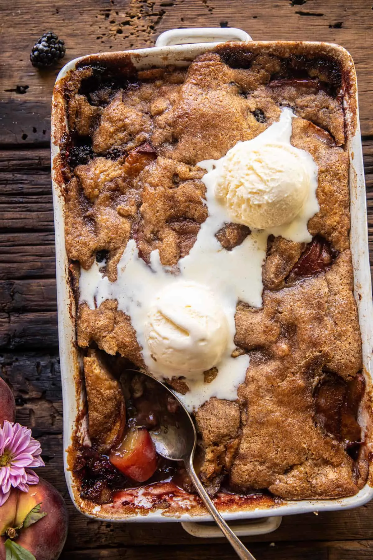 easy-ginger-blackberry-peach-cobbler