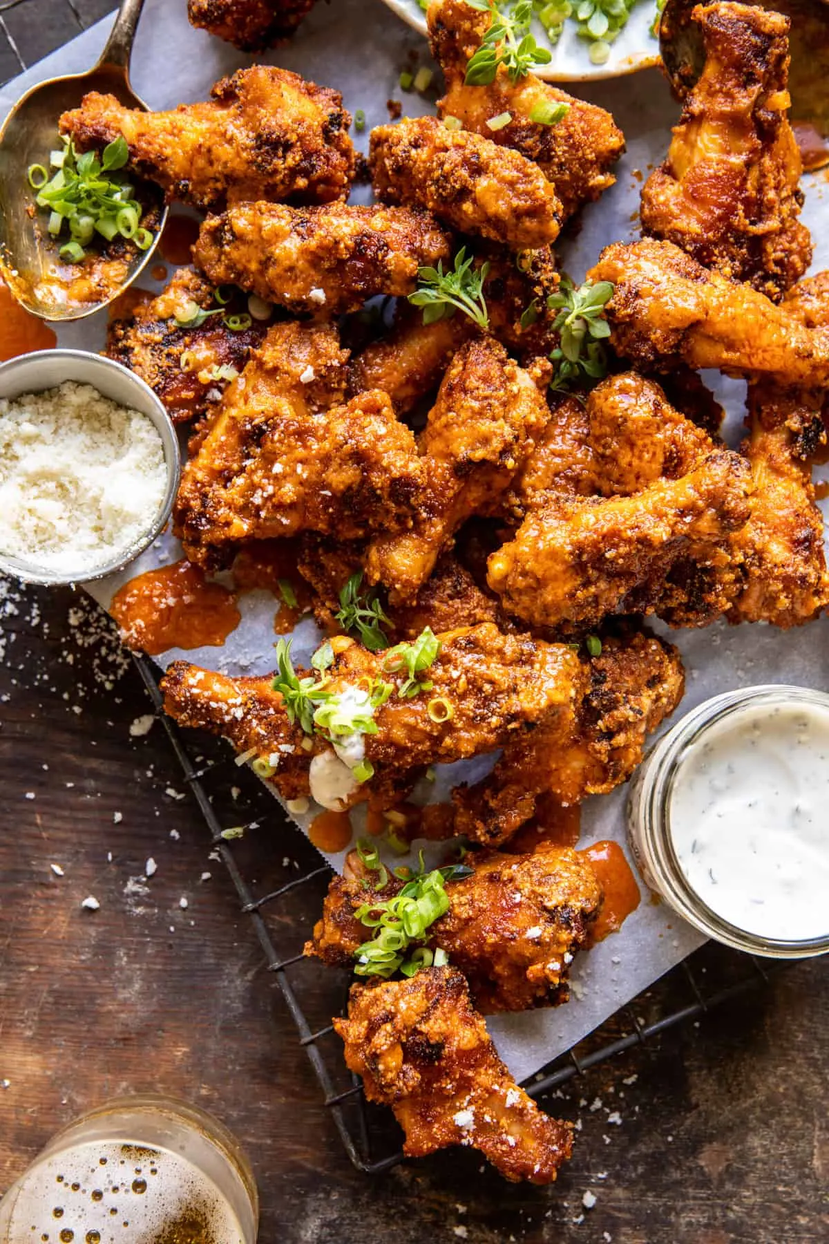 baked-garlic-parmesan-buffalo-chicken-wings
