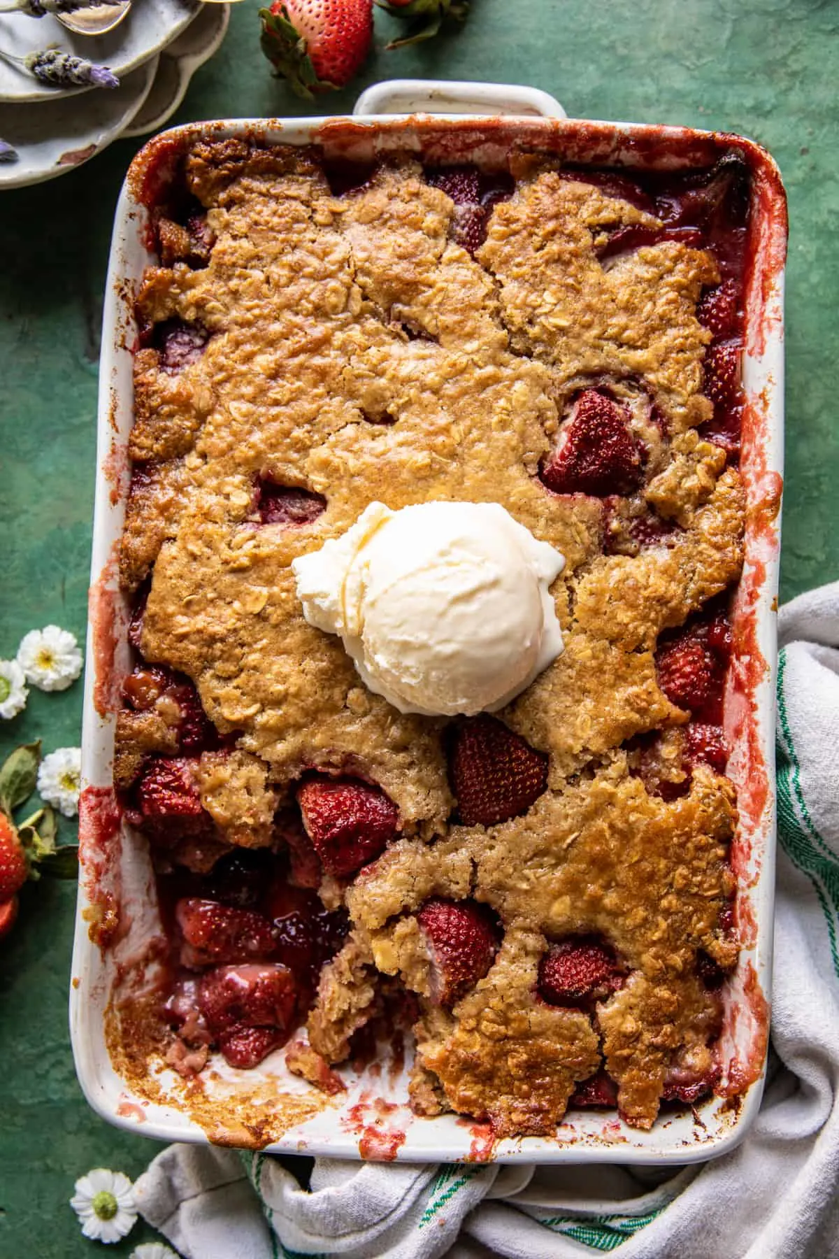 easy-brown-sugar-strawberry-cobbler