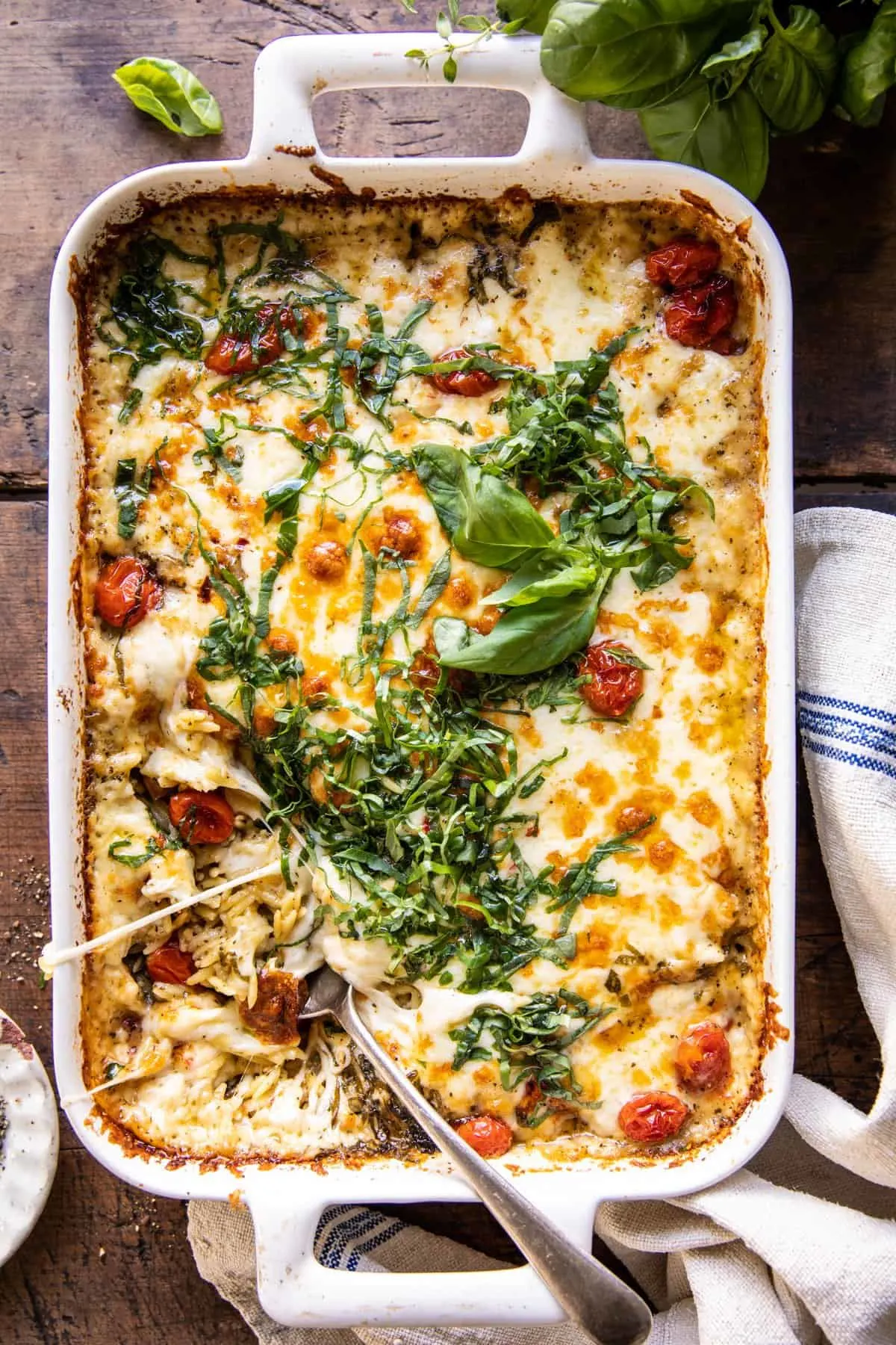 easiest-one-pan-caprese-pesto-orzo-bake