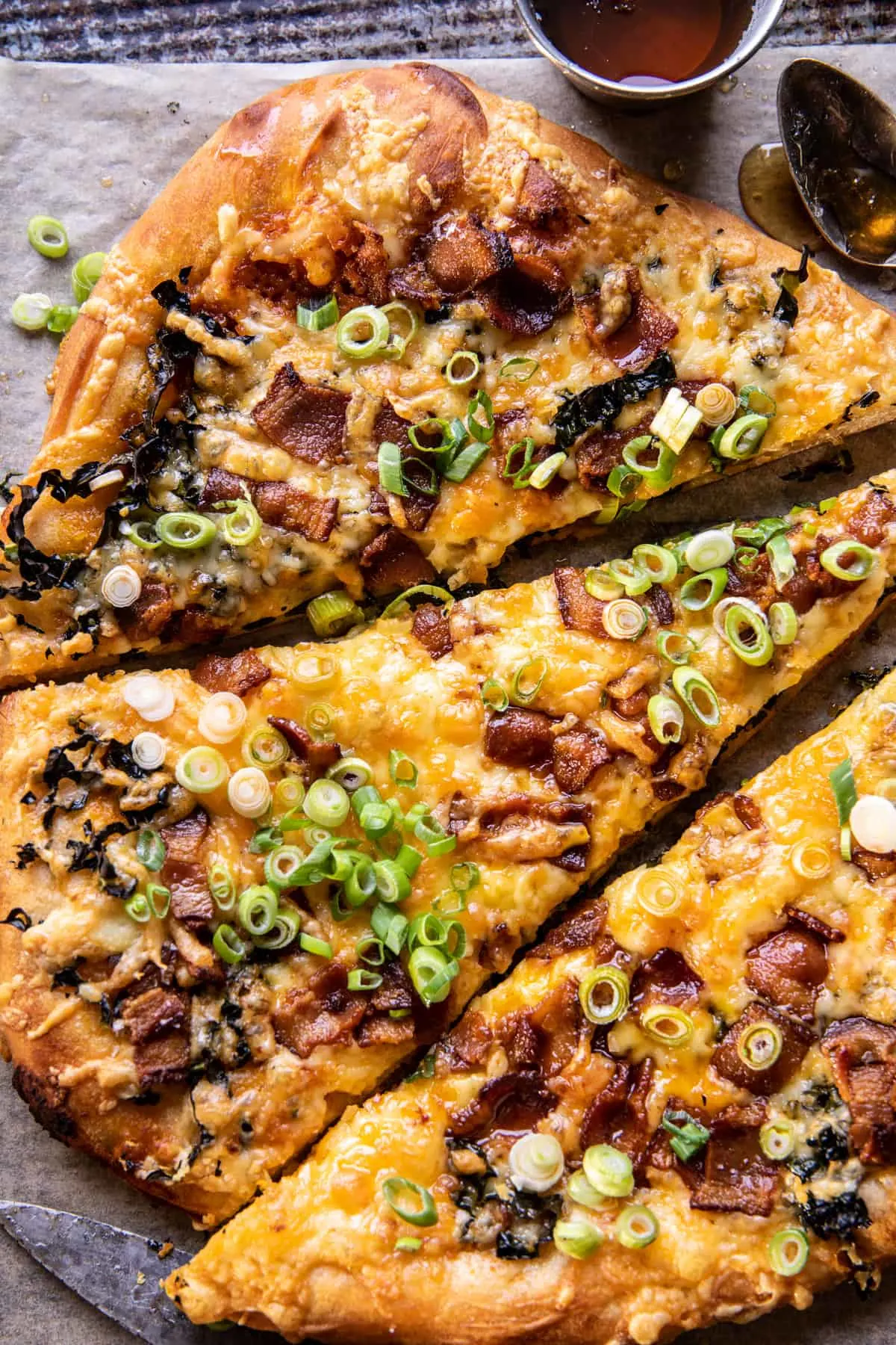 gouda-bacon-and-pumpkin-pizza