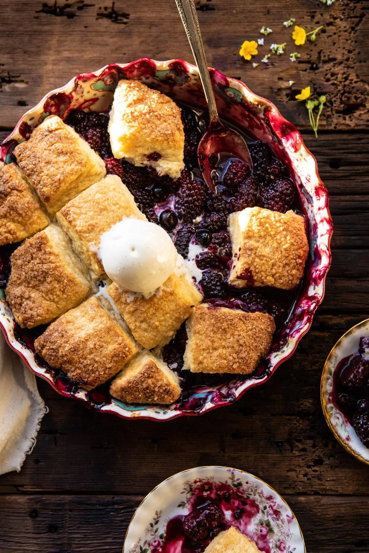 blackberry-lavender-cobbler