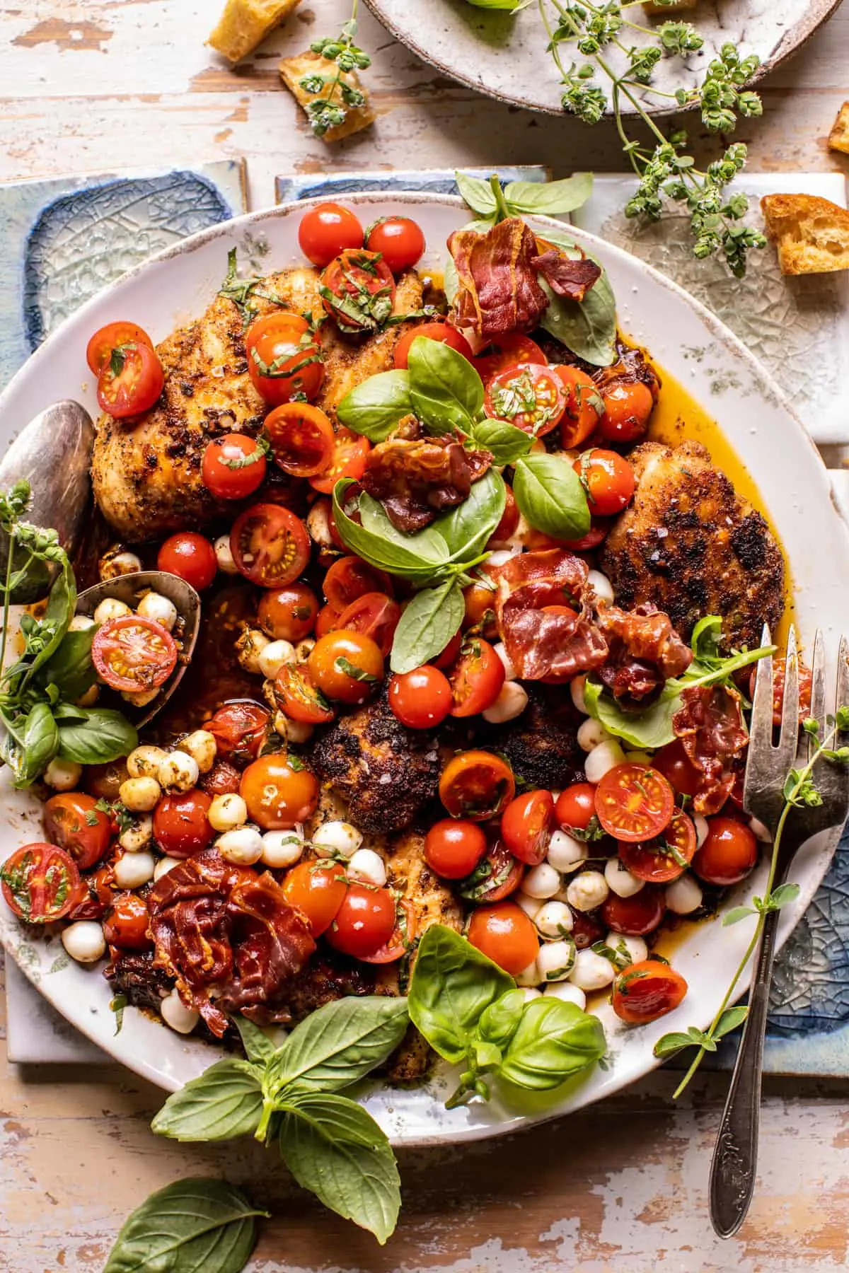 skillet-caprese-prosciutto-chicken