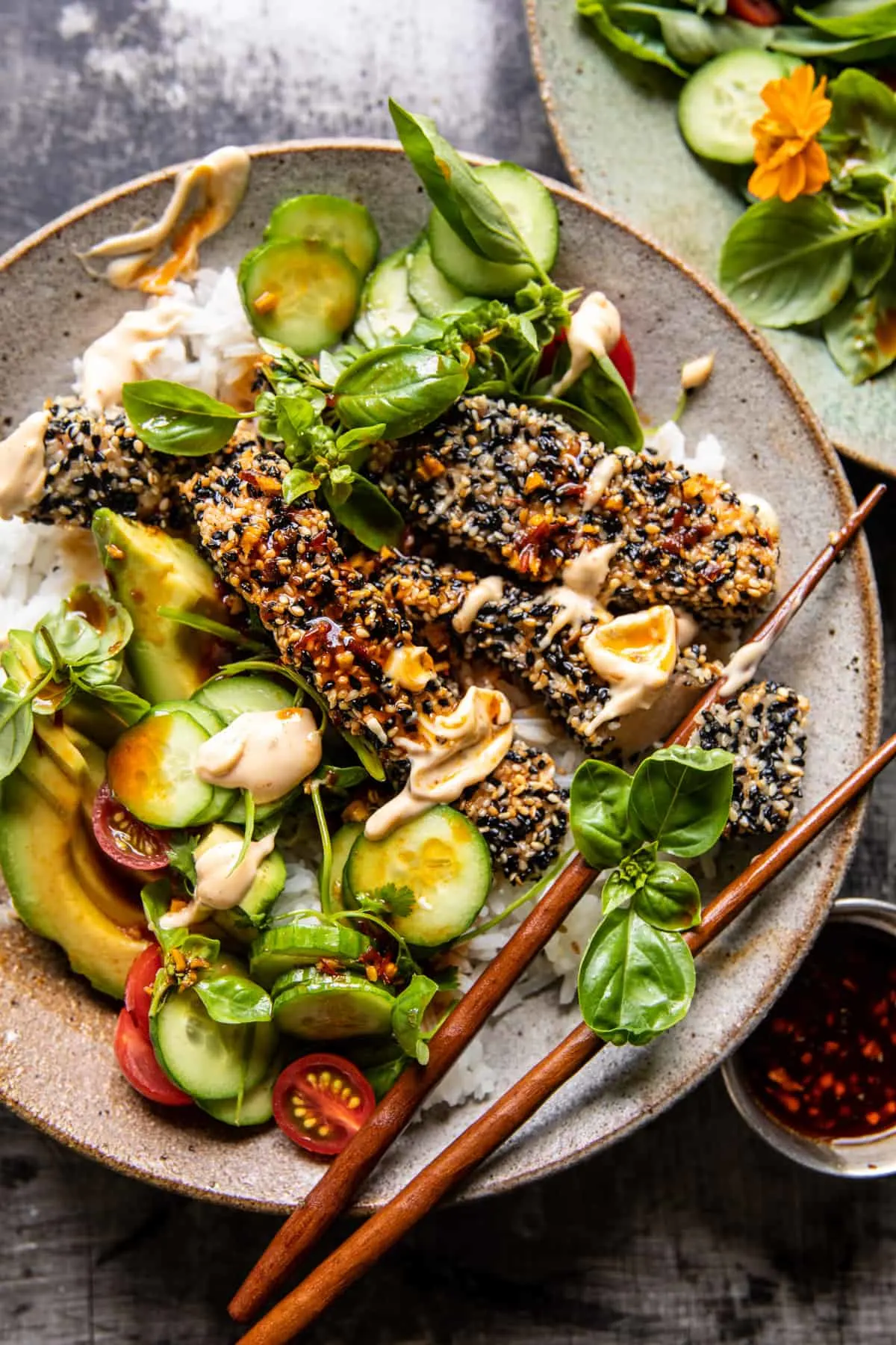spicy-ginger-sesame-crusted-salmon-bowl