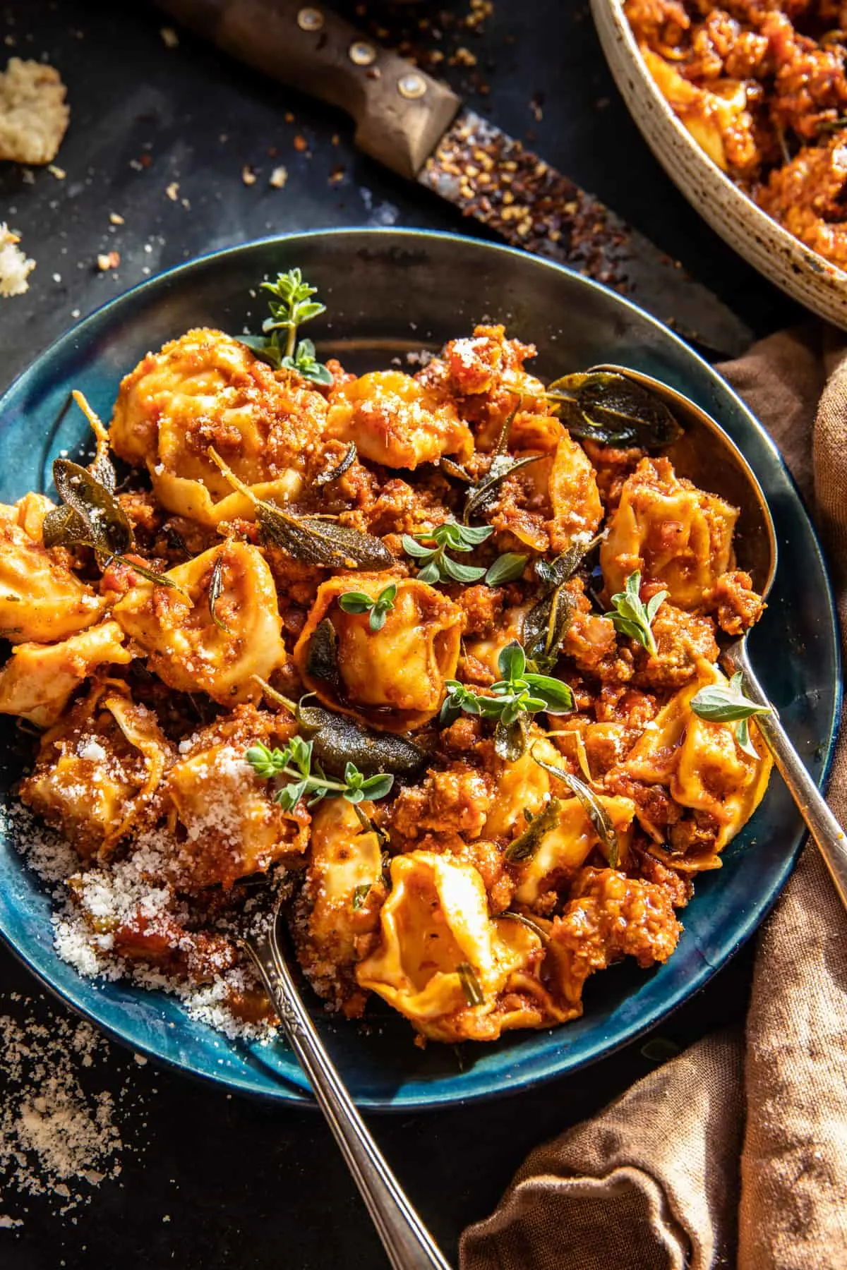 quick-tortellini-bolognese