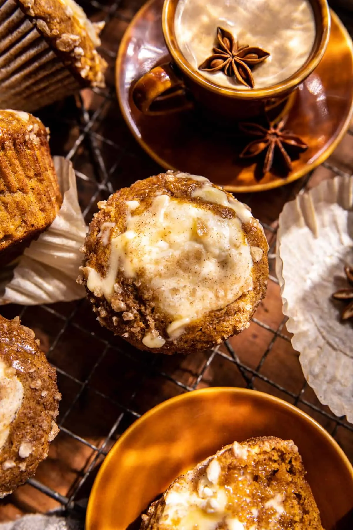 pumpkin-cream-cheese-muffins