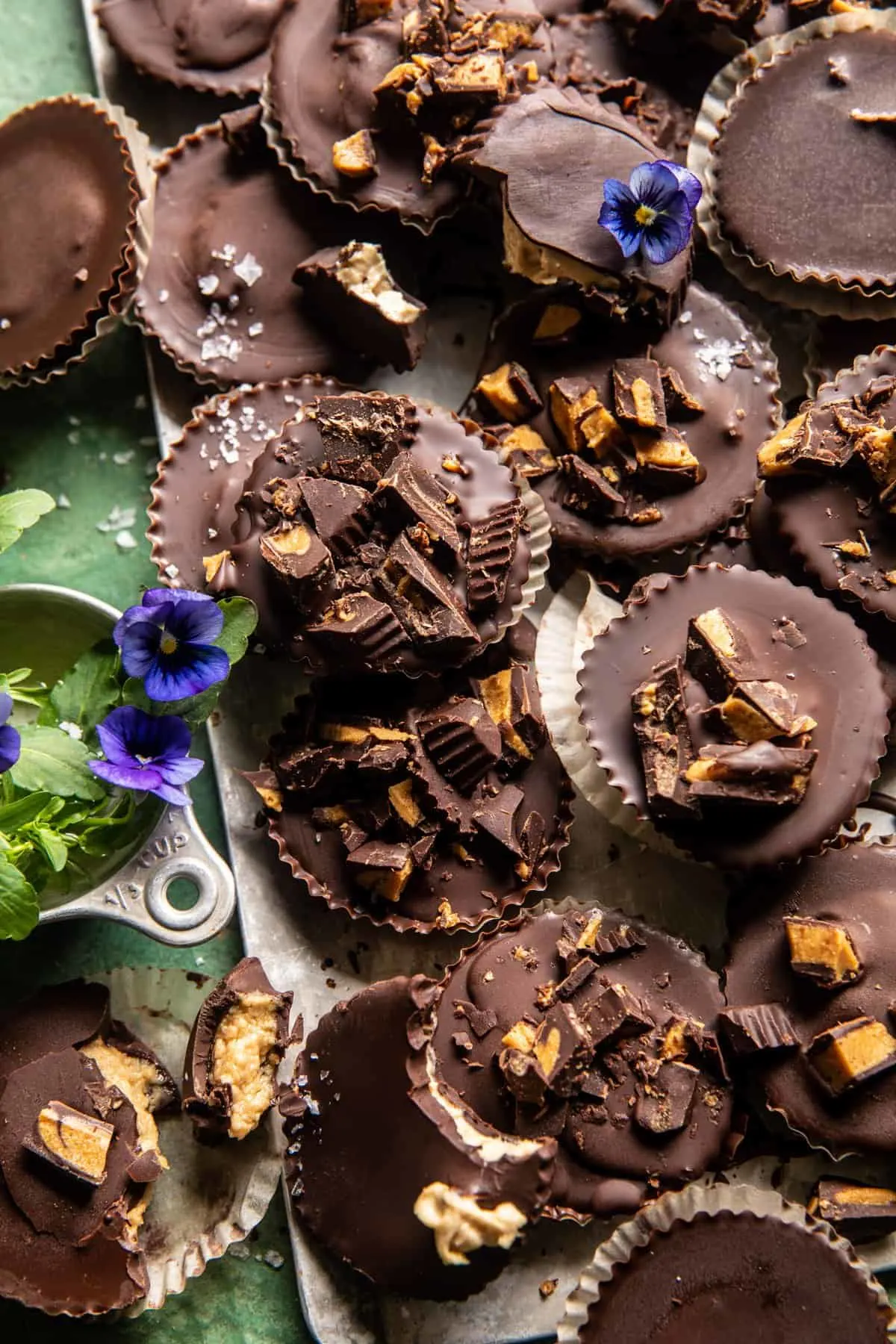 frozen-chocolate-peanut-butter-yogurt-cups
