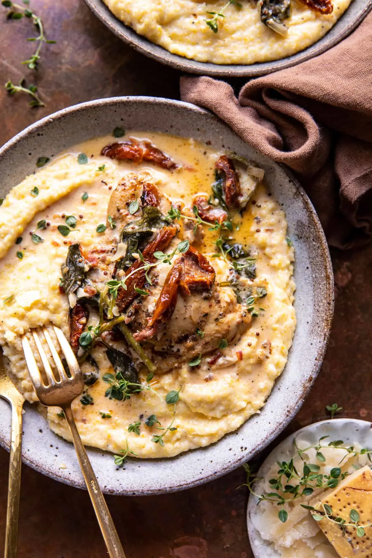 crockpot-sun-dried-tomato-chicken-with-creamy-polenta