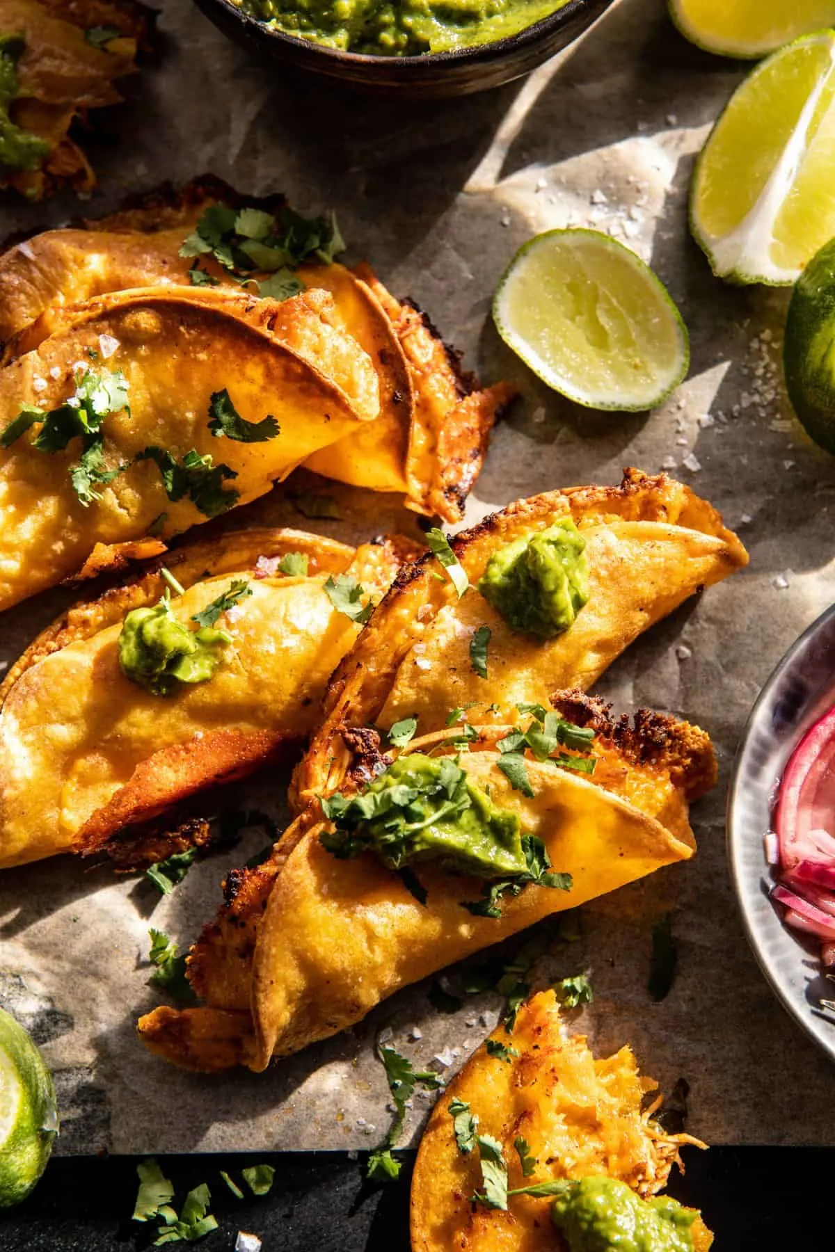 crockpot-crispy-chicken-tinga-tacos-with-jalapeno-avocado-crema