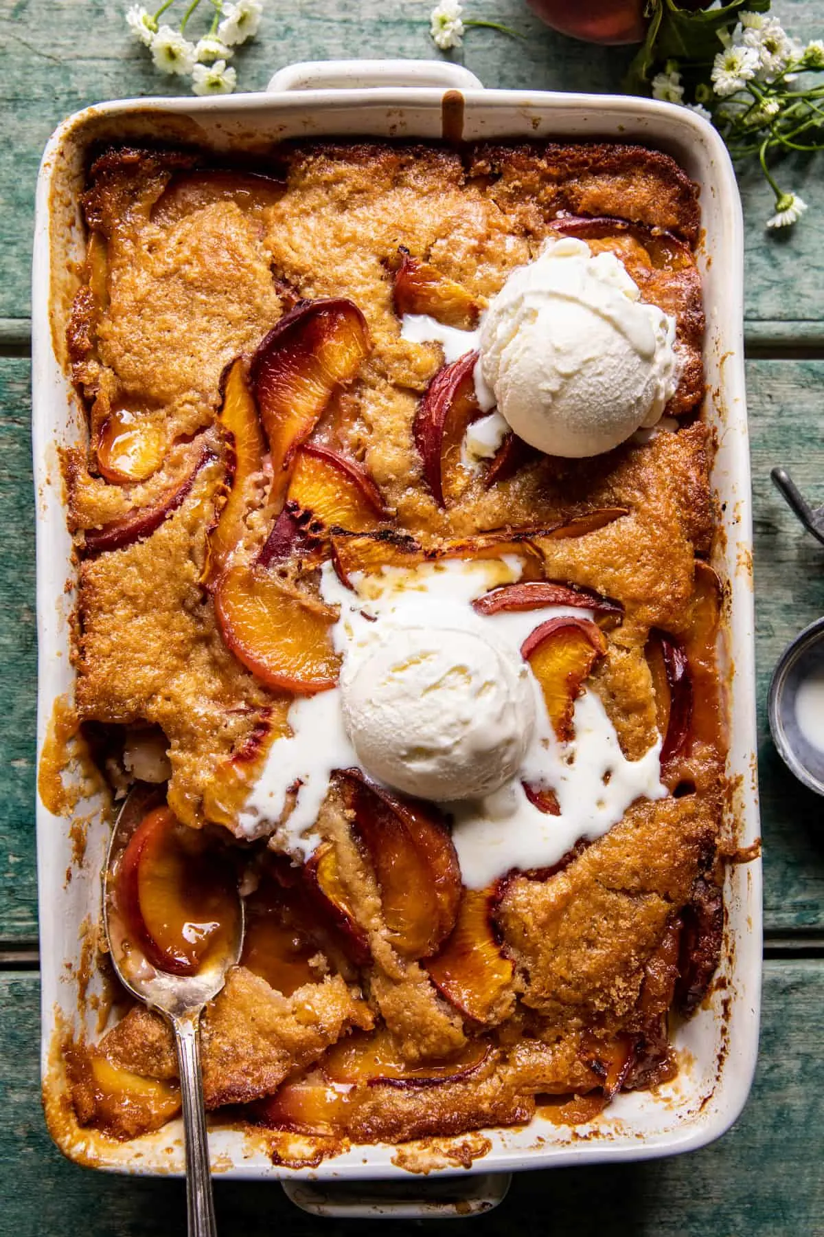 old-school-easy-brown-sugar-peach-cobbler