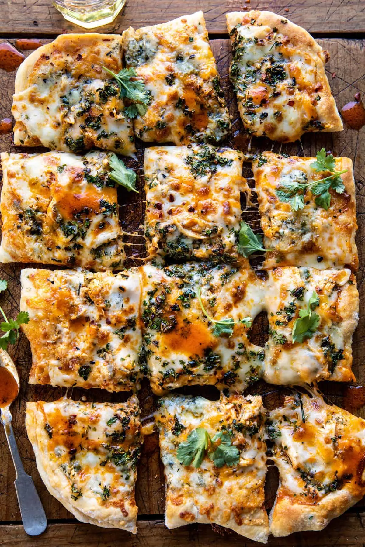 sheet-pan-buffalo-chicken-pizza