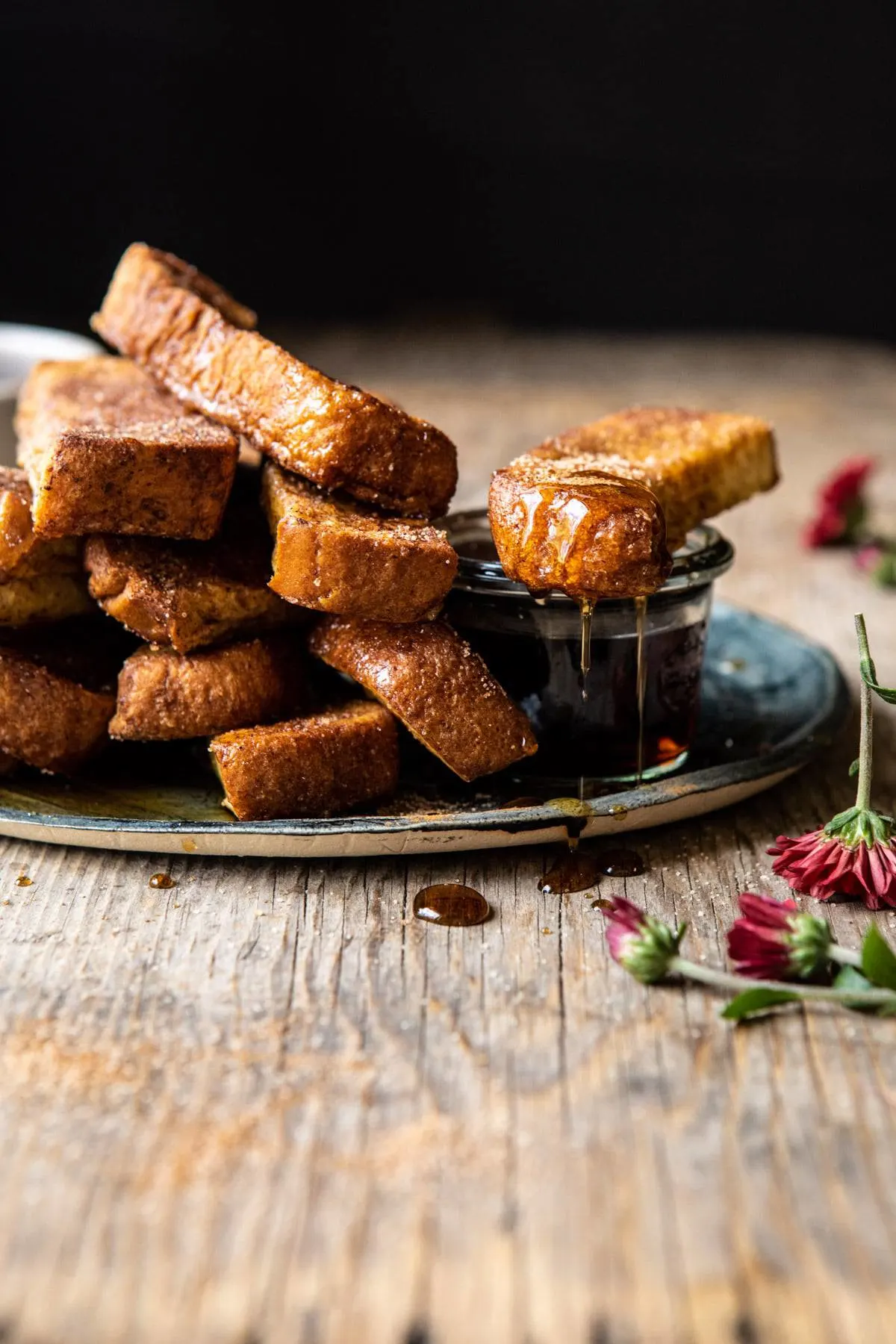 cinnamon-sugar-french-toast-sticks