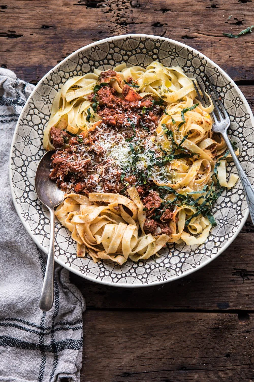 slow-cooker-vodka-bolognese-pasta