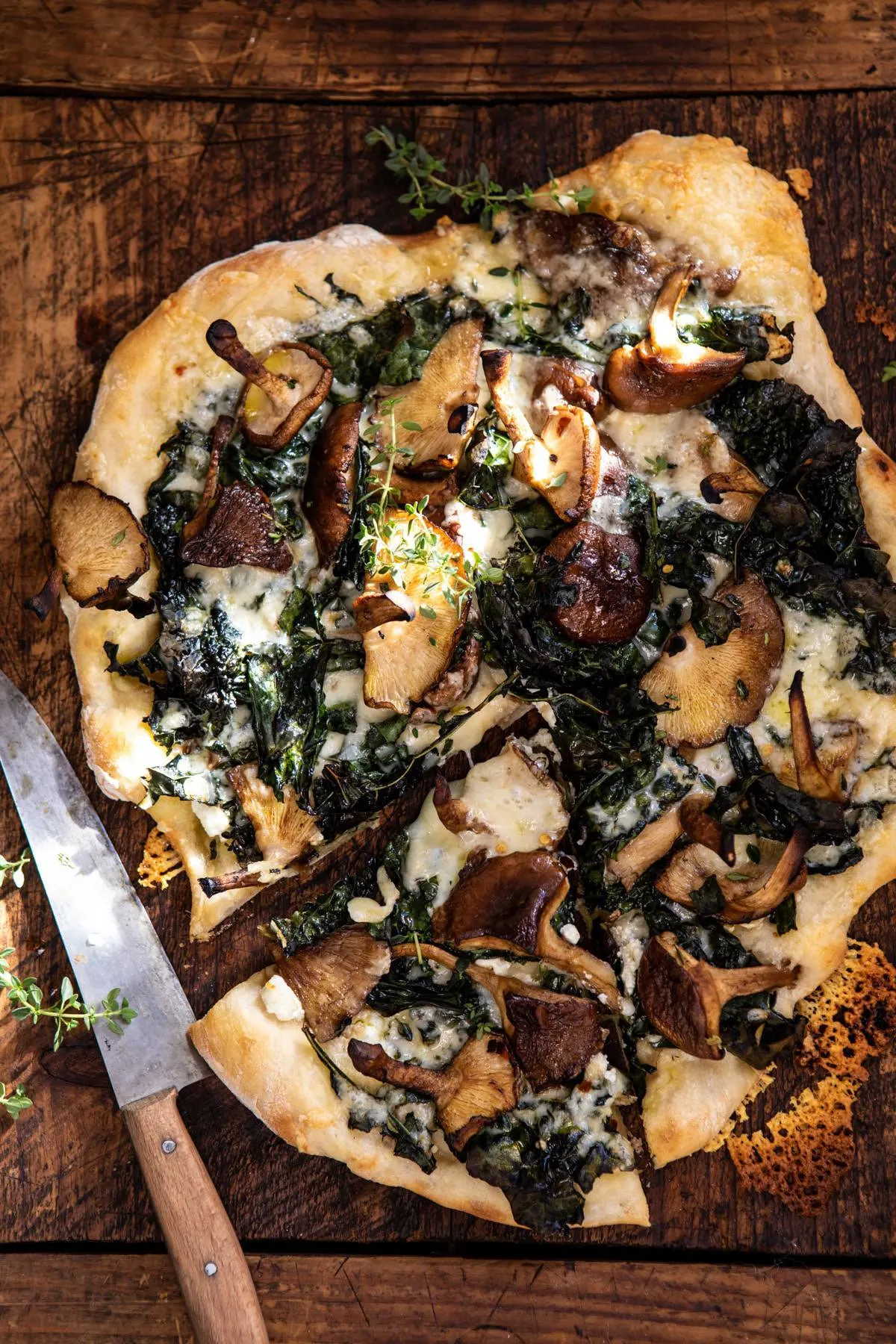 roasted-mushroom-kale-pizza