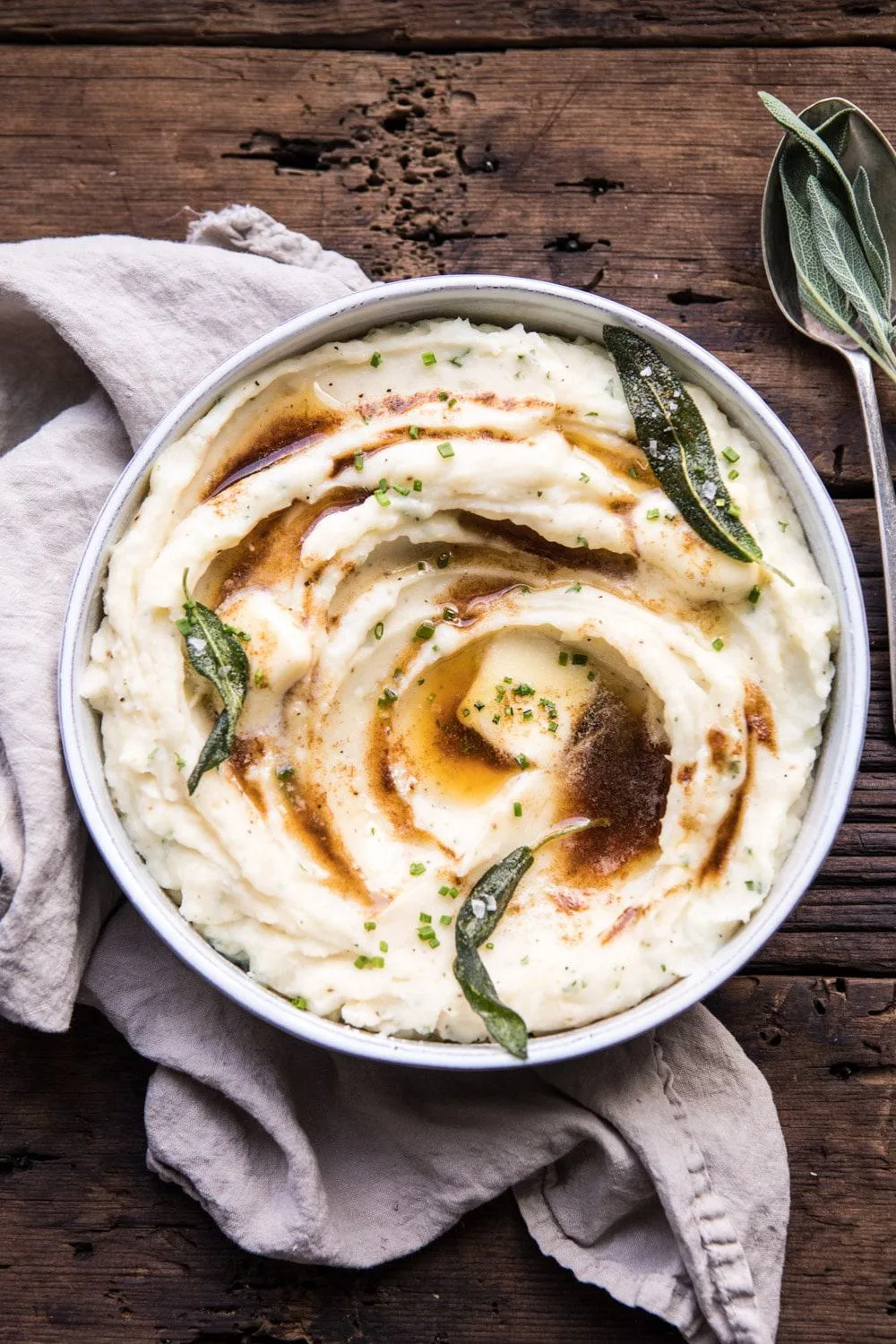 buttery-herbed-mashed-potatoes
