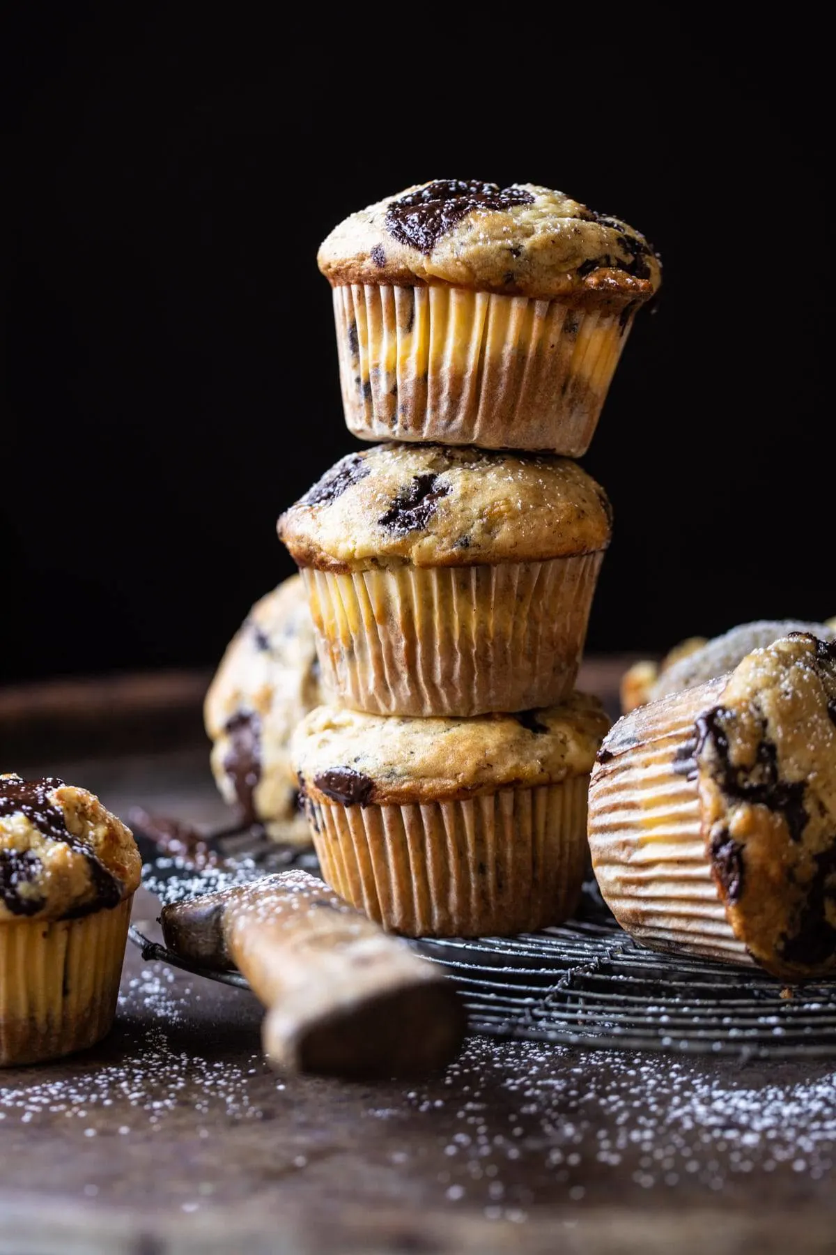 cheesecake-stuffed-chocolate-chunk-banana-bread-muffins.