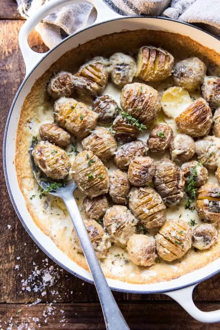 cheesy-hasselback-potato-au-gratin