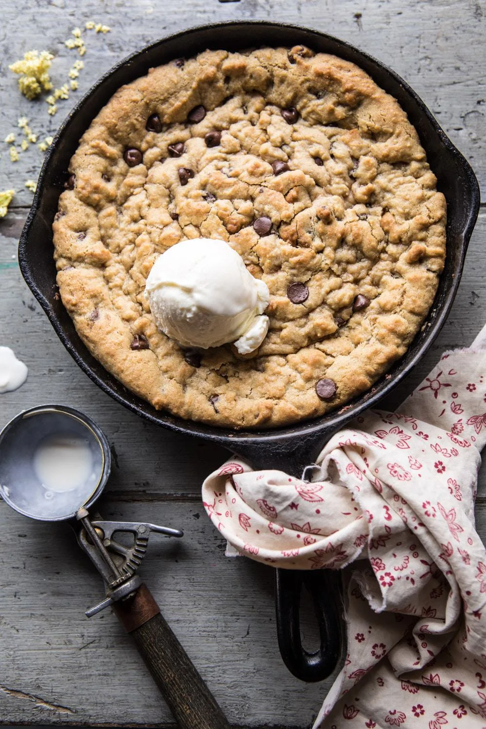 whole-wheat-chocolate-chip-skillet-cookie