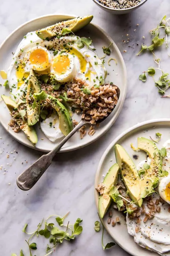 the-best-everything-spice-egg-avocado-yogurt-bowl.