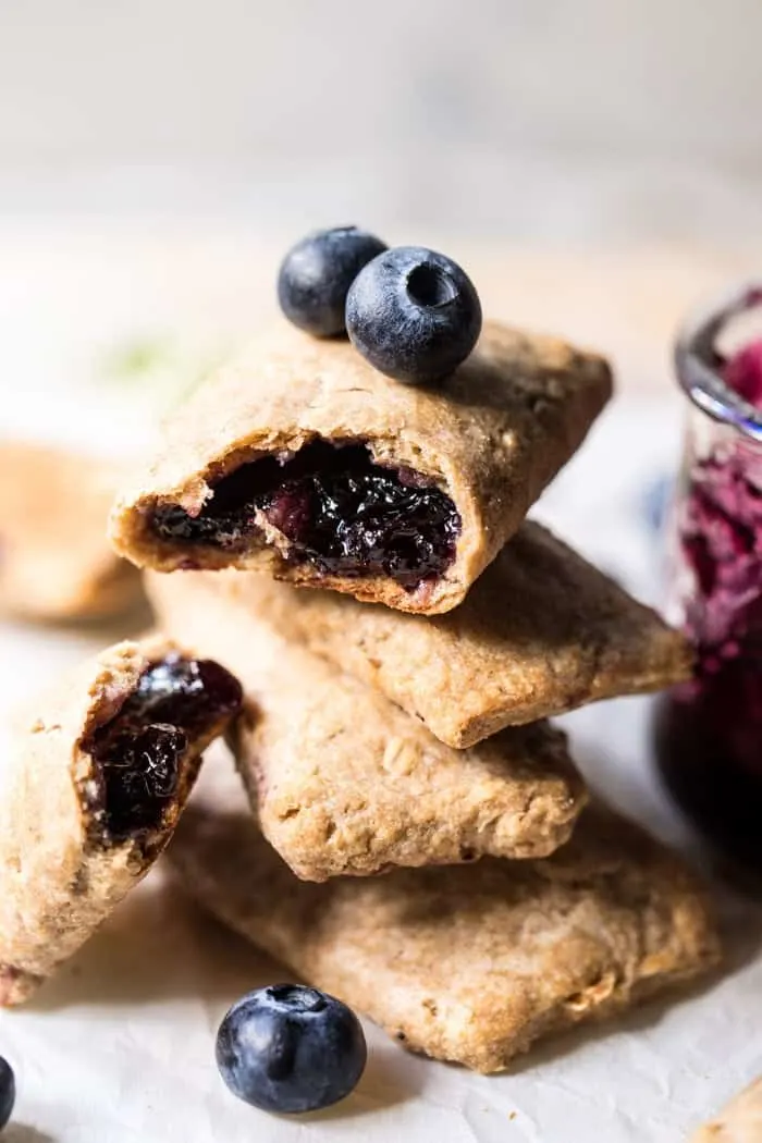 homemade-blueberry-nutri-grain-bars