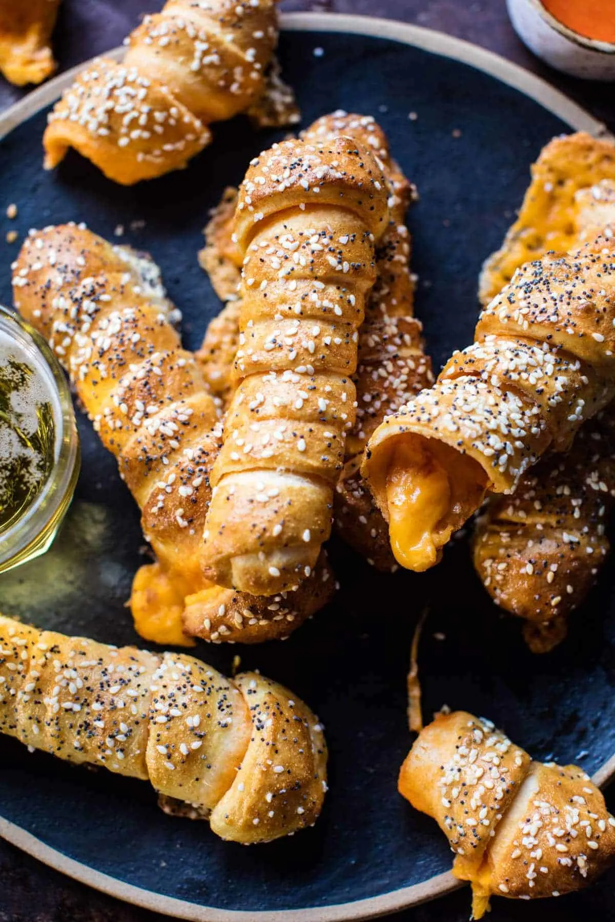 buffalo-cheddar-soft-pretzel-twists-with-everything-spice.