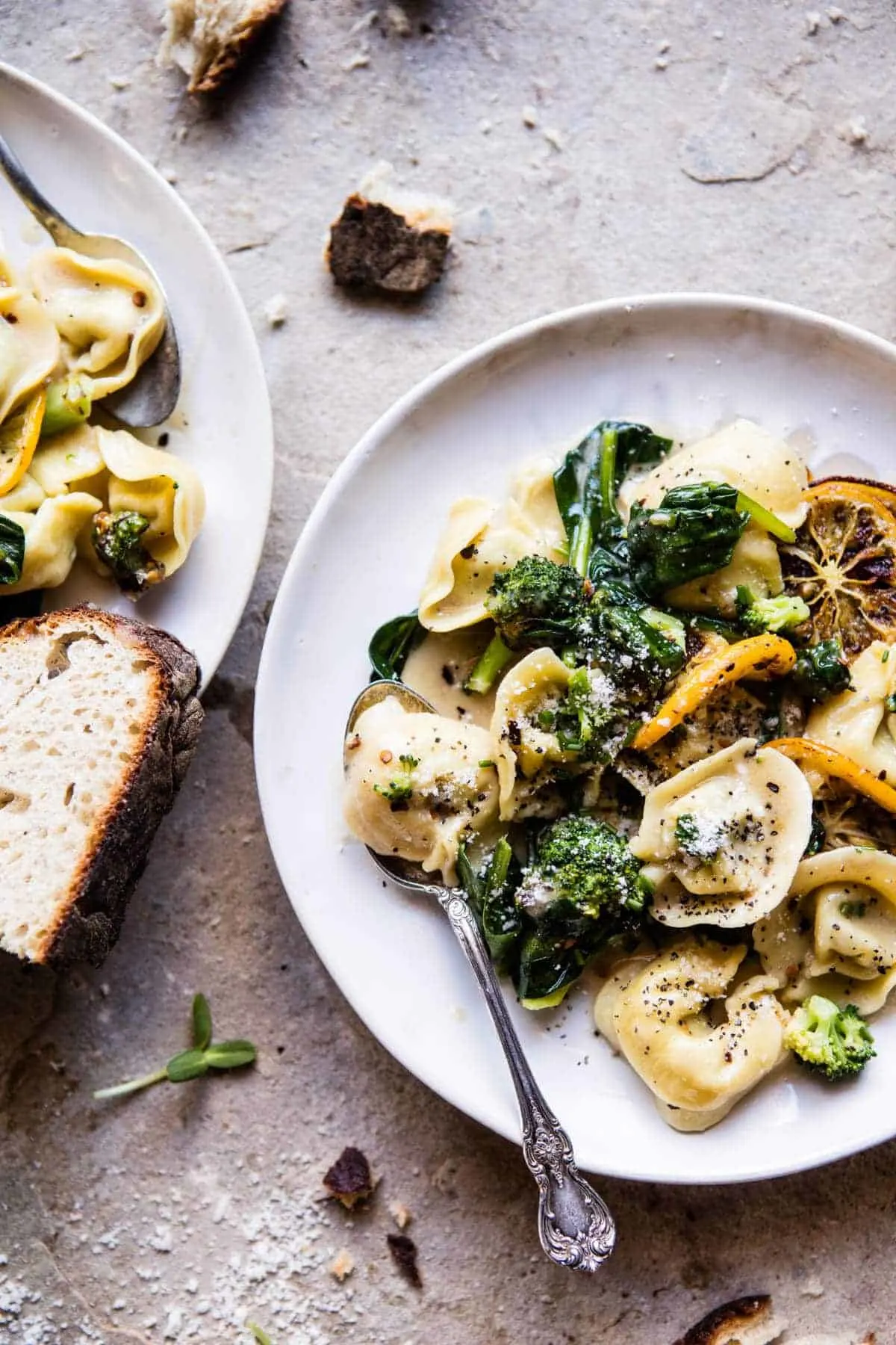 easy-broccoli-cheese-tortellini