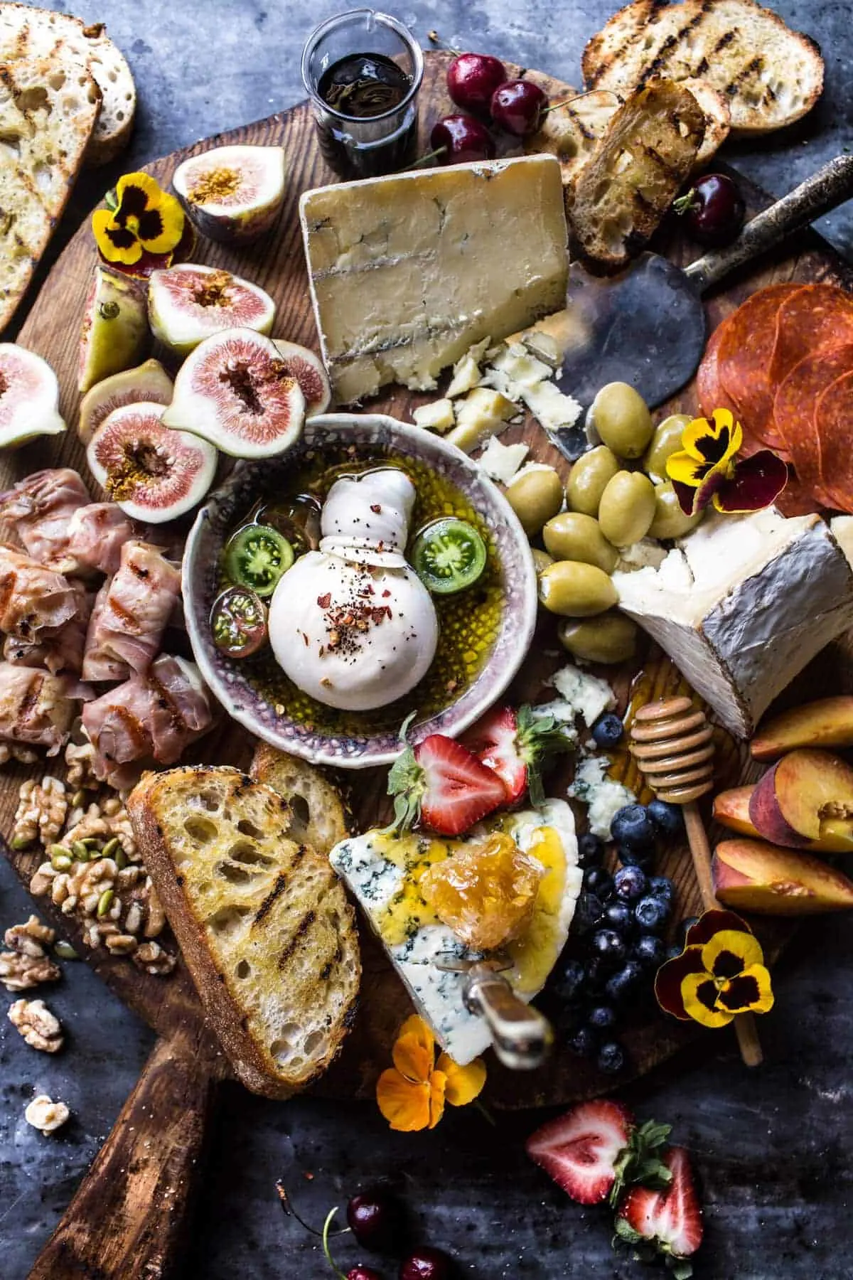 simple-summer-cheese-board.