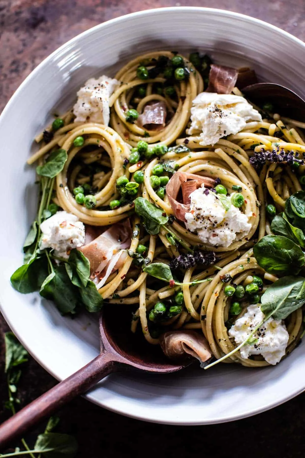 simple-buttery-spring-pea-and-burrata-pasta-with-prosciutto