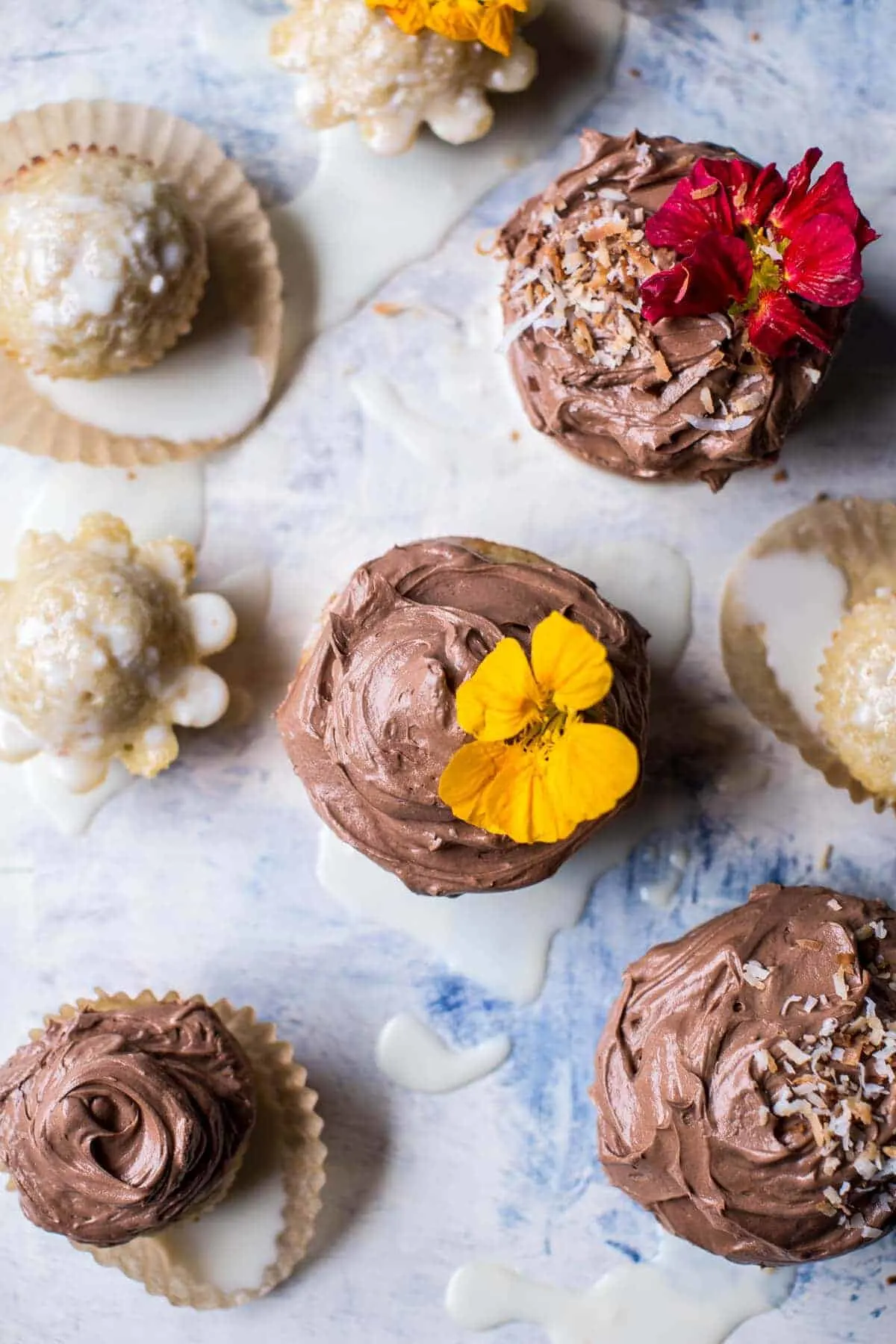 coconut-banana-3-milk-cupcakes-with-nutella-buttercream.