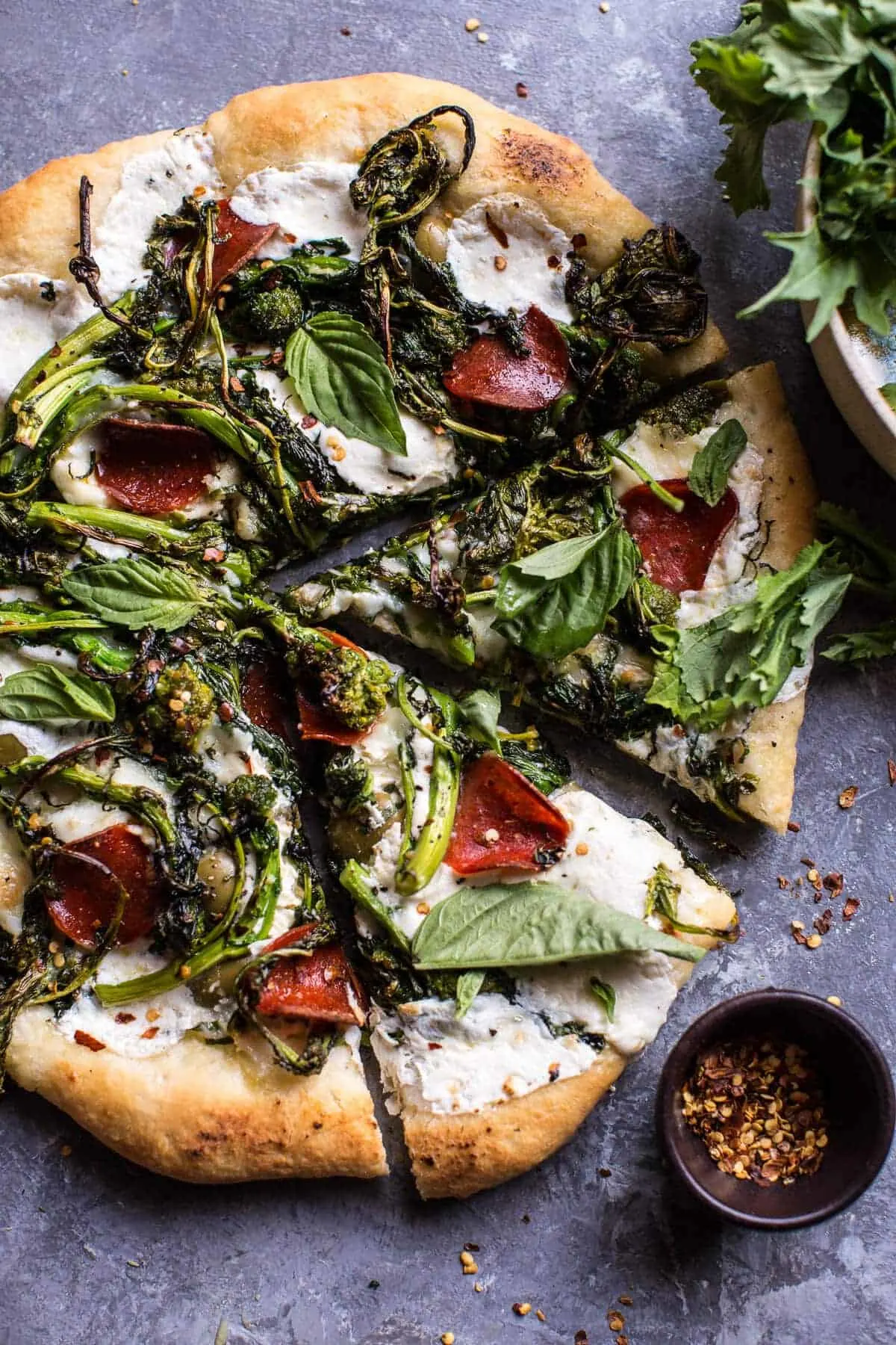 broccoli-rabe-burrata-pizza.