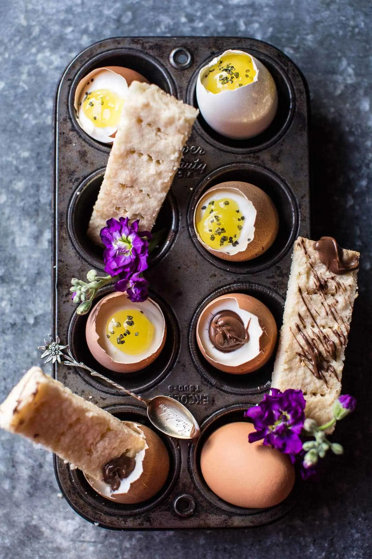 cheesecake-eggs-with-shortbread-soldiers.