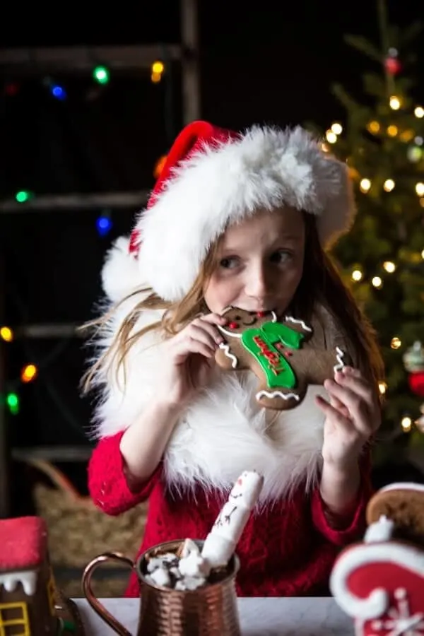hot-chocolate-party-(with-4-hot-cocoa-recipes!).