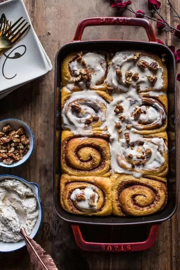sweet-potato-pie-cinnamon-rolls-with-butter-whipped-meringue-frosting.